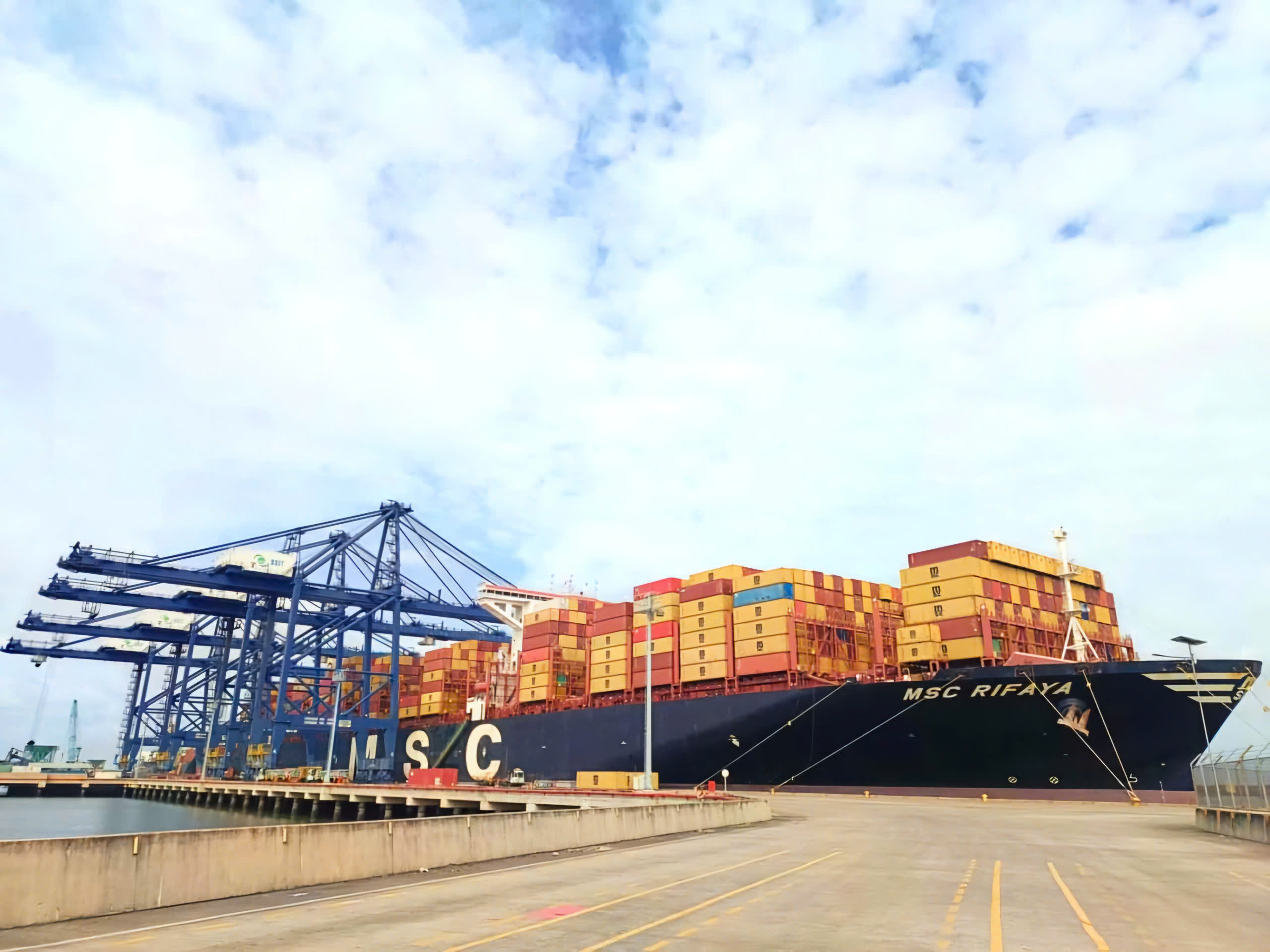 Lập Tổ công tác nghiên cứu điều chỉnh giá bốc dỡ container tại cảng nước sâu- Ảnh 1.