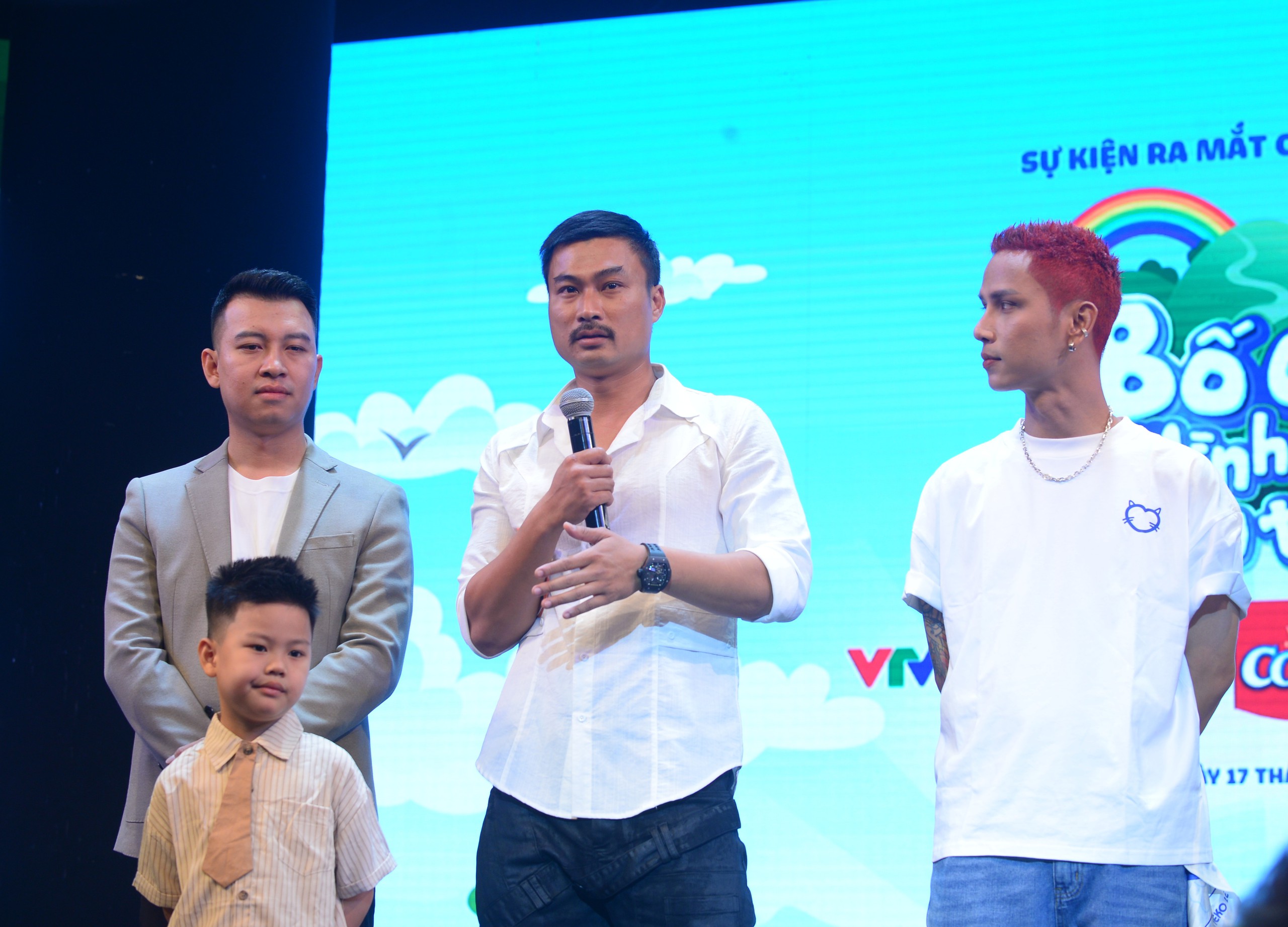 Diễn viên Duy Hưng nói về trải nghiệm với con. Diễn viên Duy Hưng nói về trải nghiệm với con.