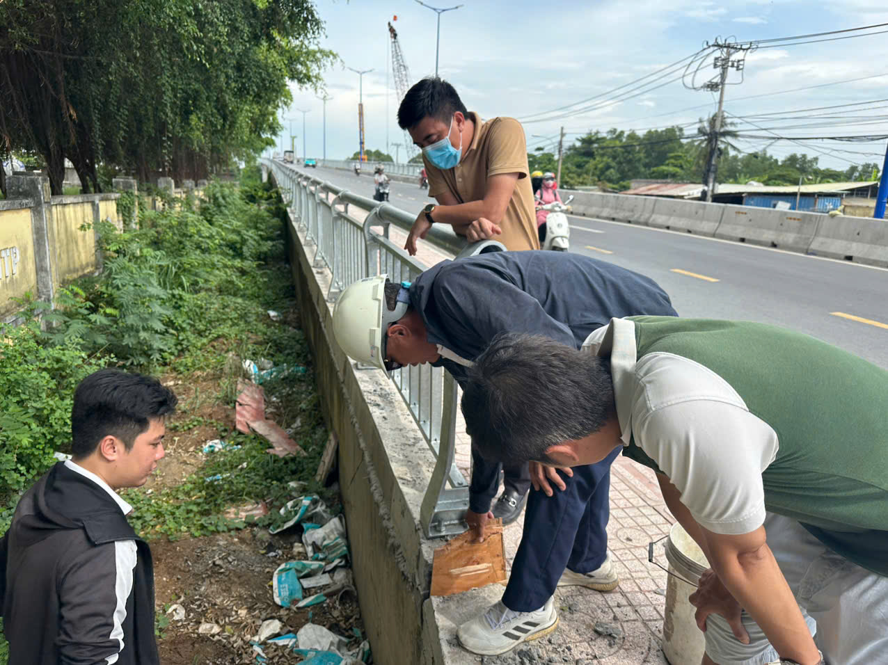 TP.HCM: Cầu Tăng Long hơn 700 tỷ đồng mới đưa vào sử dụng đã sụt lún- Ảnh 5. TP.HCM: Cầu Tăng Long hơn 700 tỷ đồng mới đưa vào sử dụng đã sụt lún- Ảnh 5.