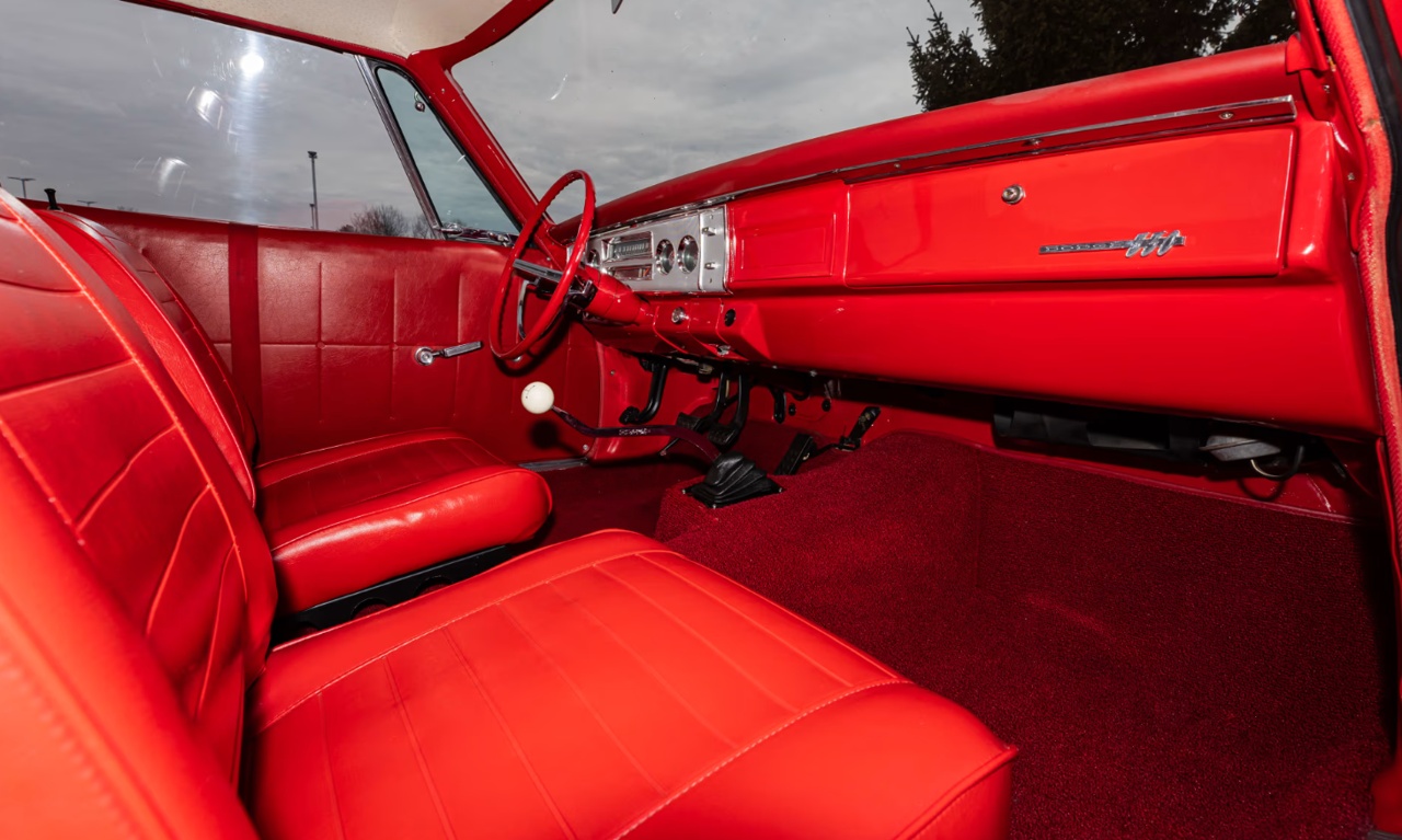 Xe đua Dodge Hemi 1964 hàng hiếm lên sàn đấu giá- Ảnh 3. Xe đua Dodge Hemi 1964 hàng hiếm lên sàn đấu giá- Ảnh 3.