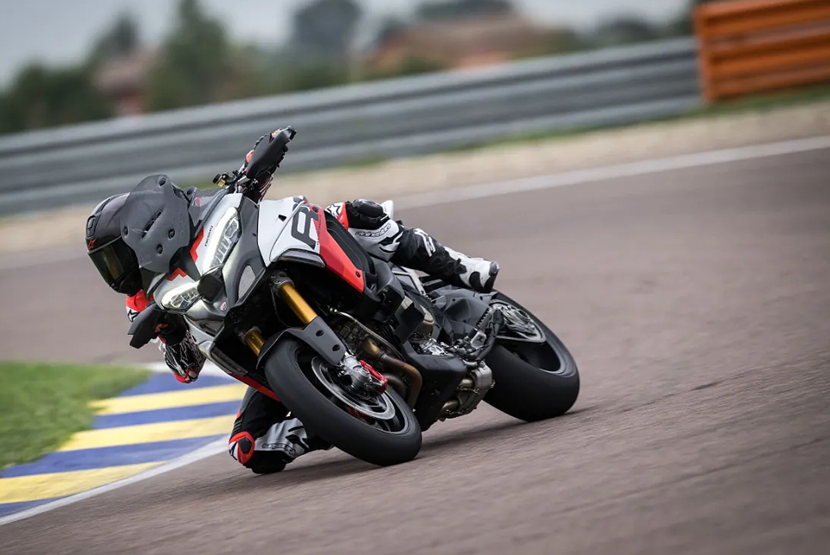 Ducati sắp ra mắt thêm phiên bản thể thao- Ảnh 2. Ducati sắp ra mắt thêm phiên bản thể thao- Ảnh 2.