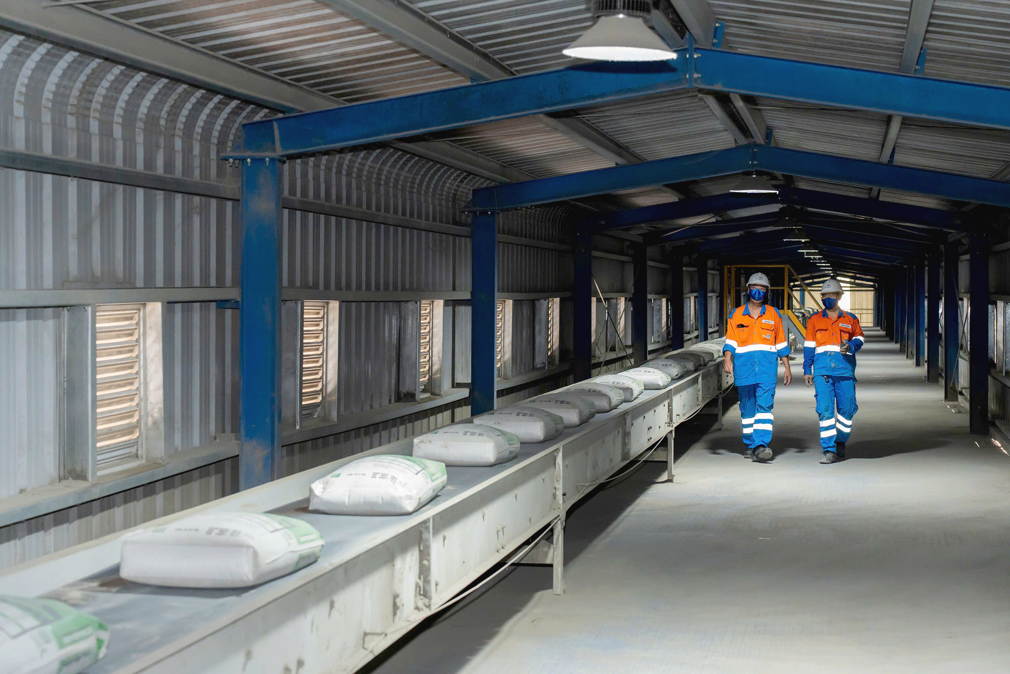 Doanh nghiệp vật liệu giải bài toán giảm phát thải- Ảnh 2. Doanh nghiệp vật liệu giải bài toán giảm phát thải- Ảnh 2.