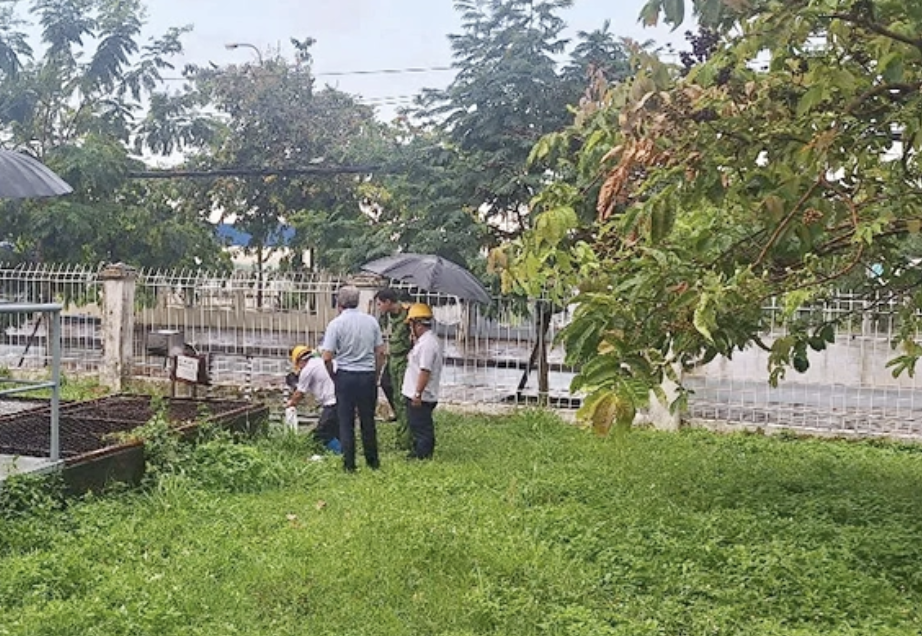 Thông tin mới nhất vụ suối Bà Lúa có mùi hôi nồng, sủi bọt trắng- Ảnh 2. Thông tin mới nhất vụ suối Bà Lúa có mùi hôi nồng, sủi bọt trắng- Ảnh 2.
