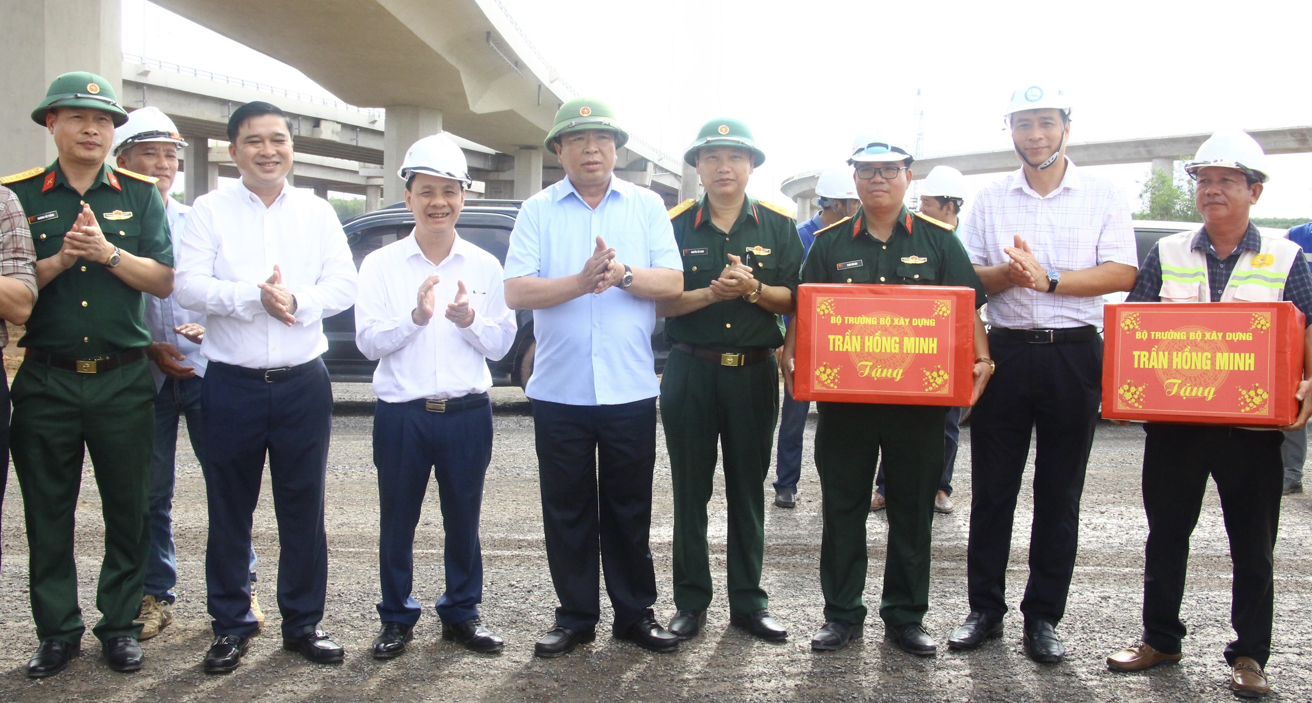 Bộ trưởng Trần Hồng Minh: Tiến độ giải phóng mặt bằng của Đồng Nai quá chậm- Ảnh 2. Bộ trưởng Trần Hồng Minh: Tiến độ giải phóng mặt bằng của Đồng Nai quá chậm- Ảnh 2.