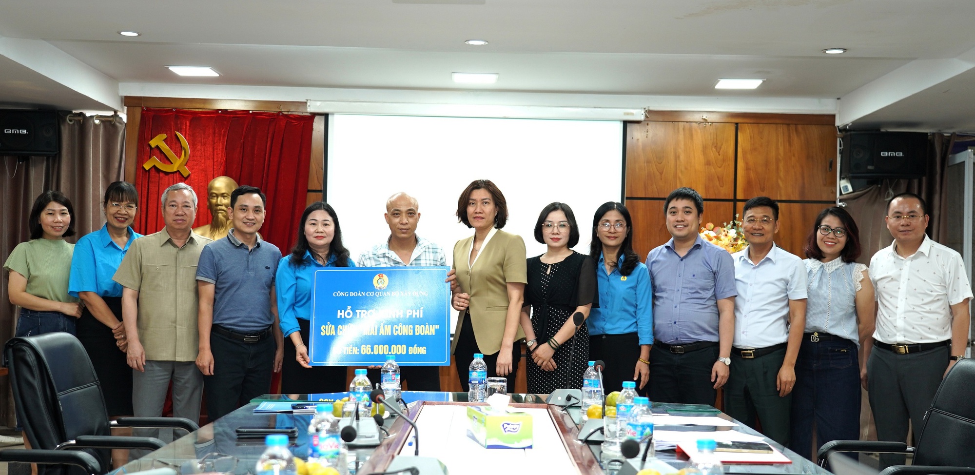 Mái ấm công đoàn tiếp thêm động lực cho đoàn viên vượt khó- Ảnh 1. Mái ấm công đoàn tiếp thêm động lực cho đoàn viên vượt khó- Ảnh 1.