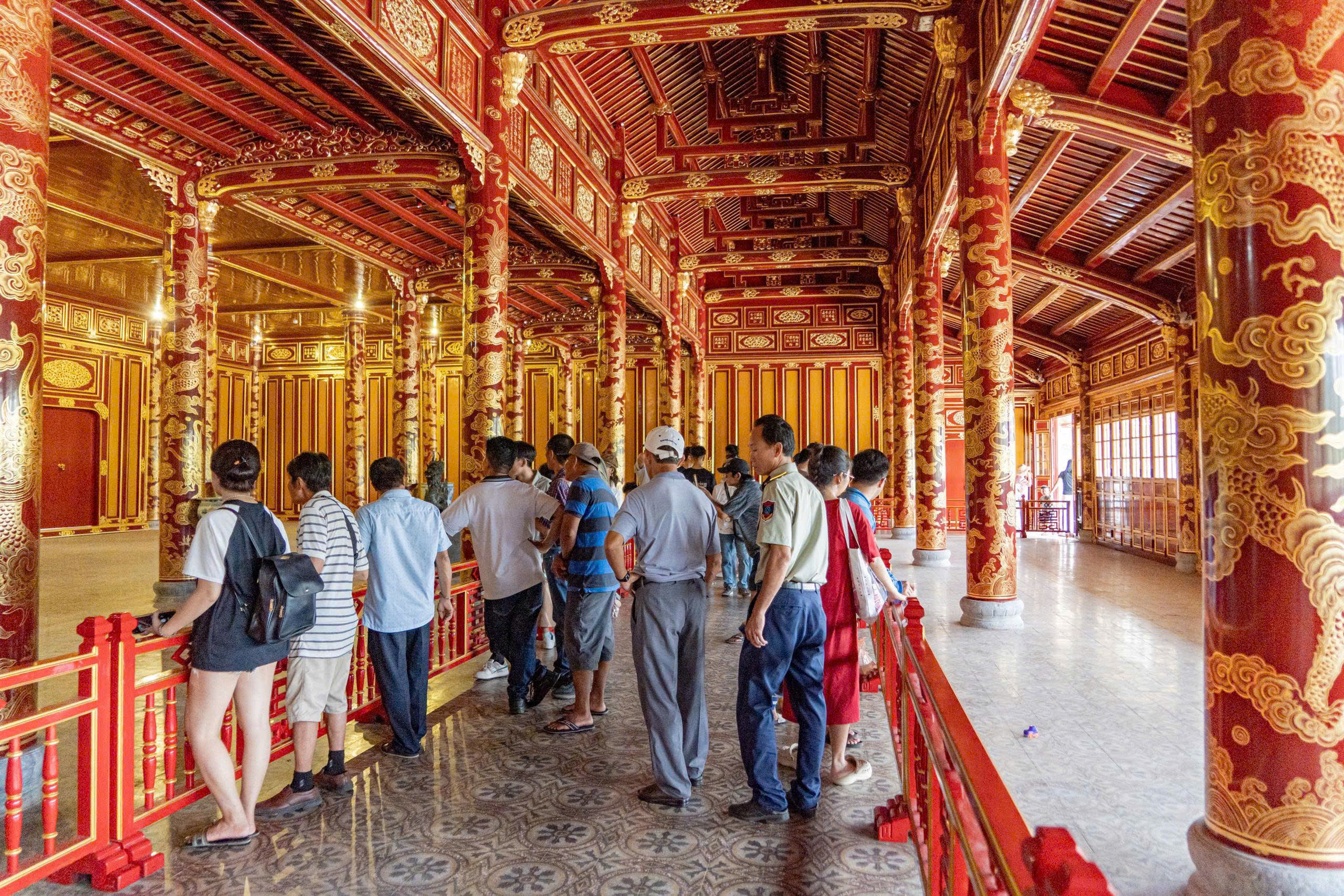Cận cảnh nơi trưng bày ngai vua triều Nguyễn bị đối tượng xâm hại- Ảnh 10. Cận cảnh nơi trưng bày ngai vua triều Nguyễn bị đối tượng xâm hại- Ảnh 10.