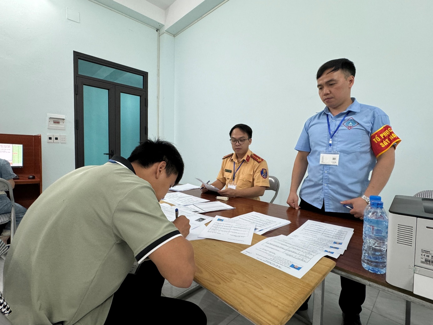 Công an Bắc Kạn tổ chức kỳ sát hạch lái xe đầu tiên cho 127 học viên- Ảnh 5.