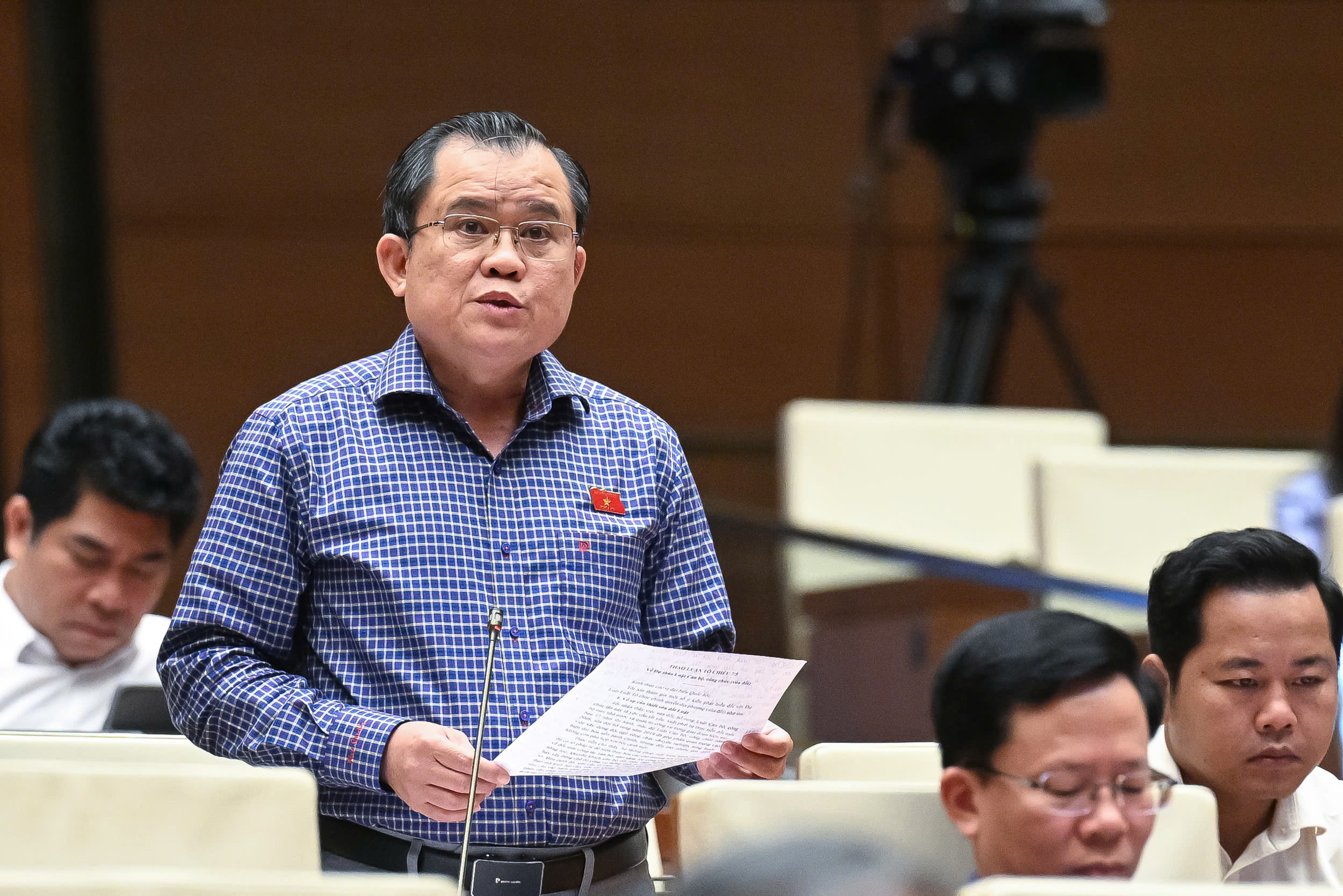 Nghị trường “nóng” đề xuất bỏ hay giữ tử hình tội vận chuyển trái phép chất ma túy- Ảnh 1. Nghị trường “nóng” đề xuất bỏ hay giữ tử hình tội vận chuyển trái phép chất ma túy- Ảnh 1.