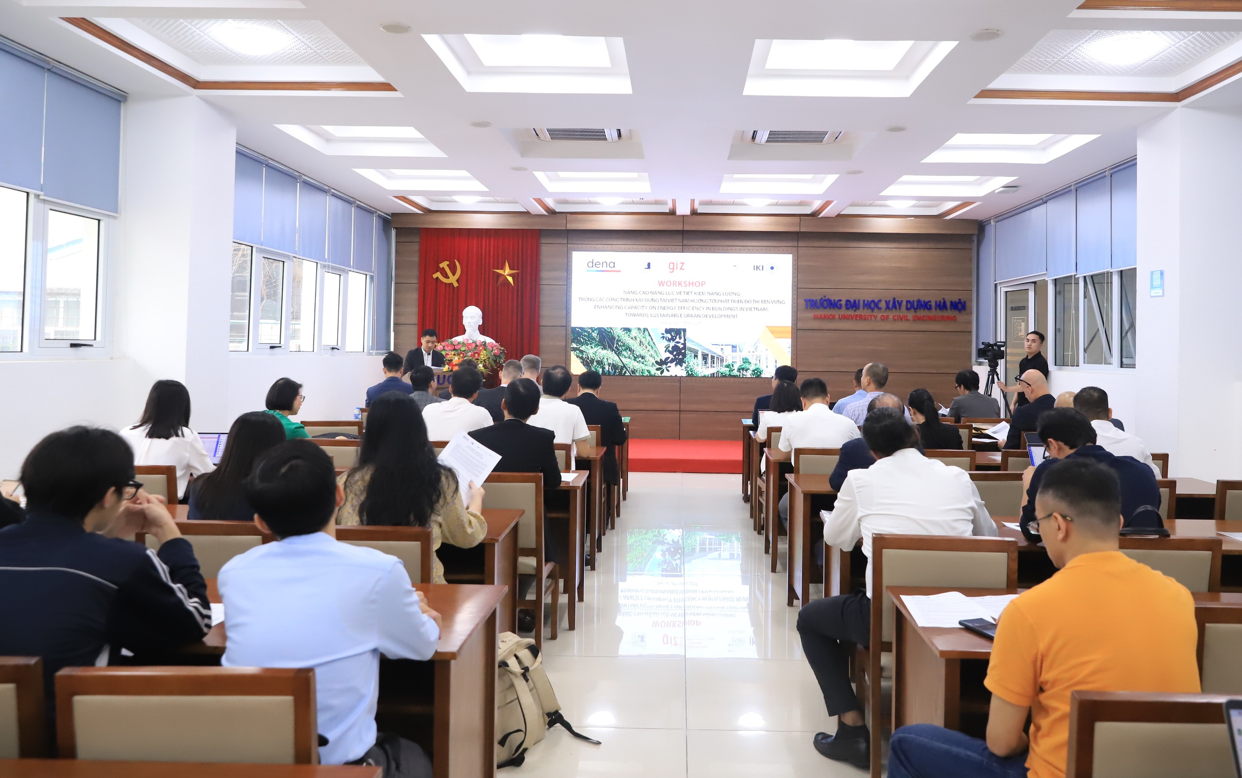 Xanh hóa các công trình tại Việt Nam: Hướng tới phát triển đô thị bền vững- Ảnh 1. Xanh hóa các công trình tại Việt Nam: Hướng tới phát triển đô thị bền vững- Ảnh 1.