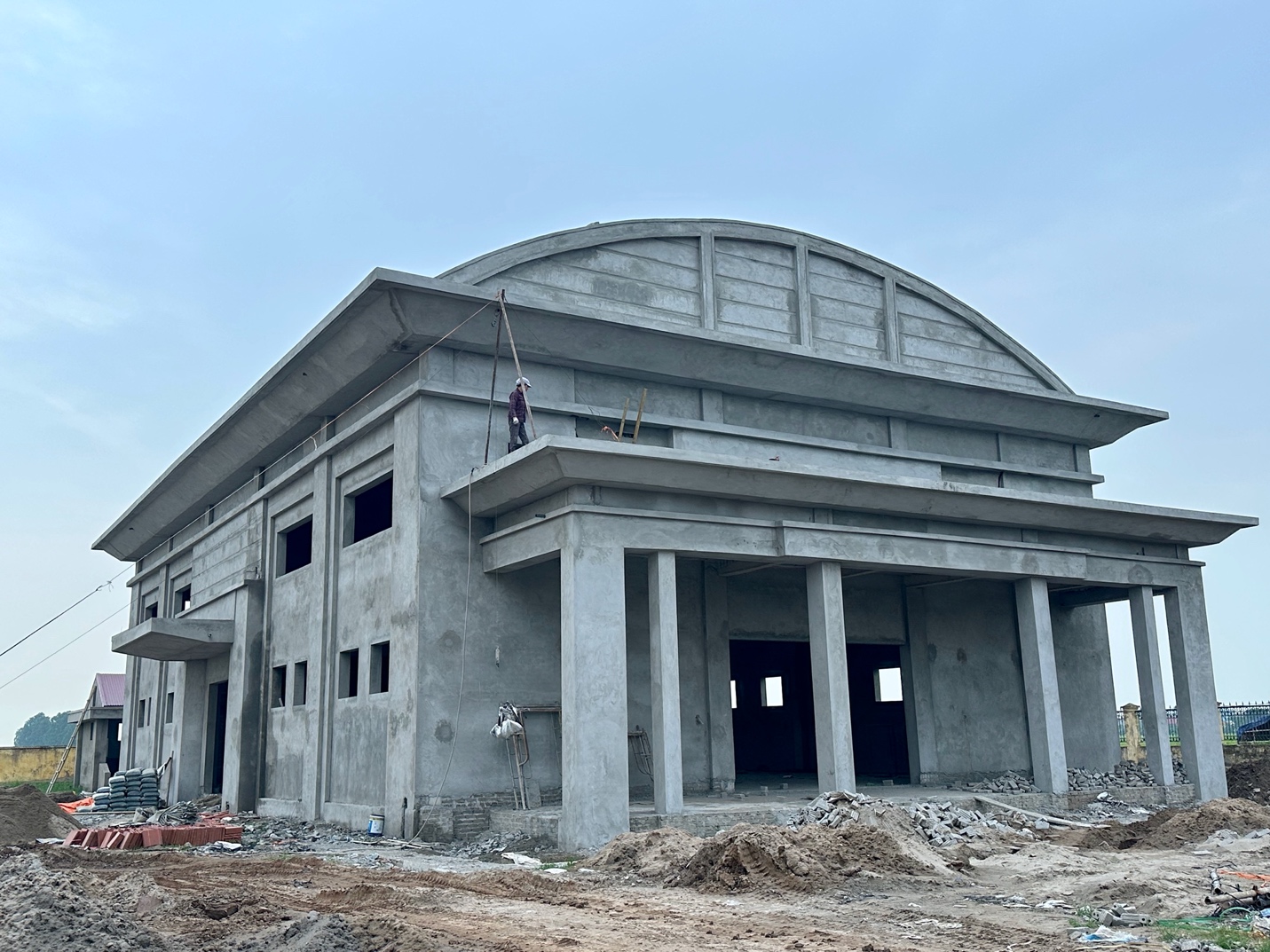 Cả nghìn học sinh sắp thoát cảnh “học nhờ” ở nhà thờ- Ảnh 5. Cả nghìn học sinh sắp thoát cảnh “học nhờ” ở nhà thờ- Ảnh 5.