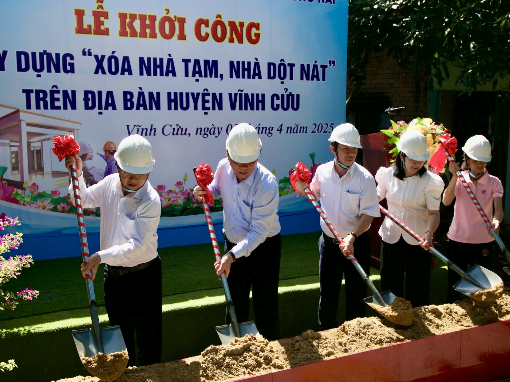 Đồng Nai: 5 năm xây mới, sửa chữa hơn 1.100 căn nhà tạm, nhà dột nát- Ảnh 2. Đồng Nai: 5 năm xây mới, sửa chữa hơn 1.100 căn nhà tạm, nhà dột nát- Ảnh 2.