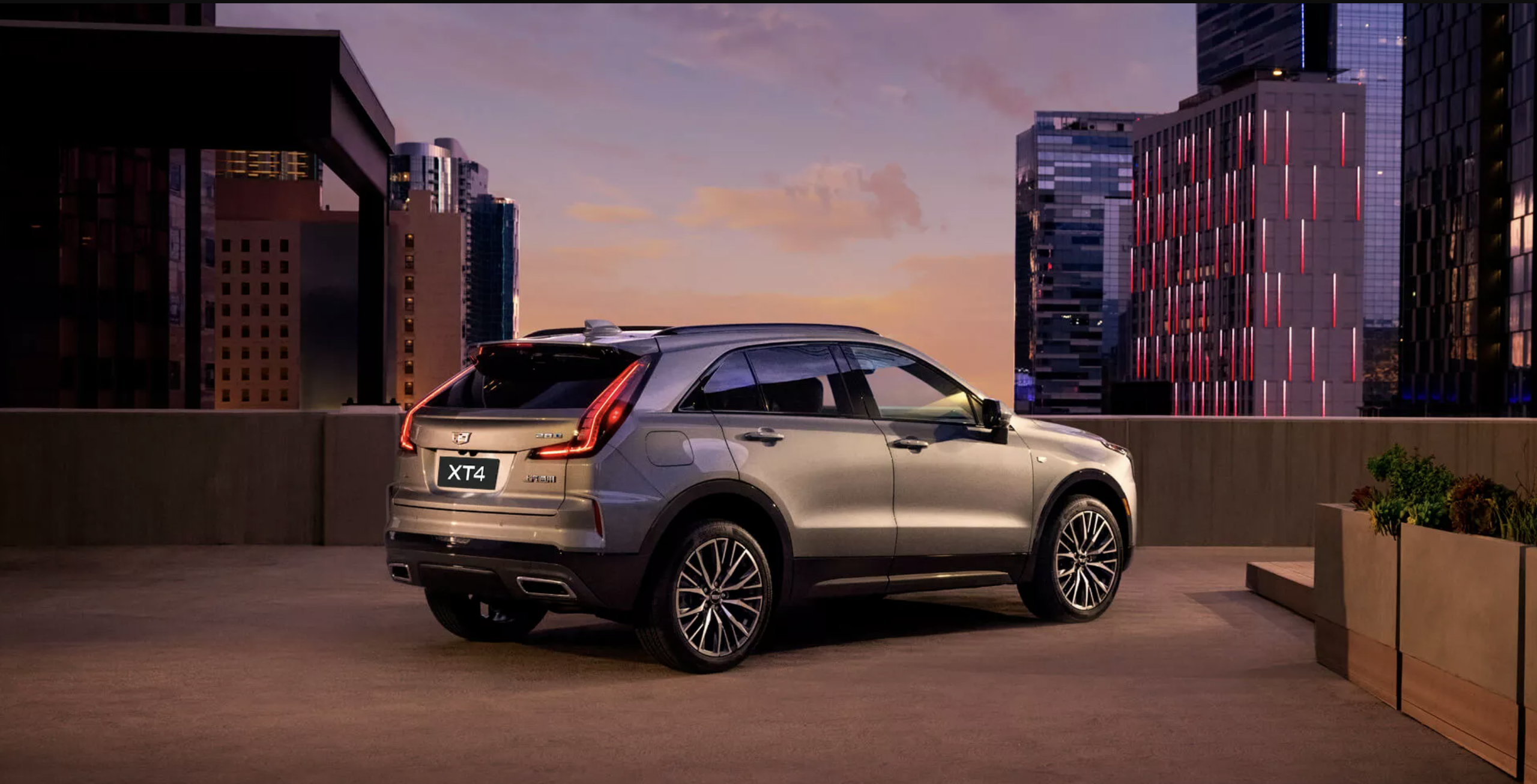 Cadillac tại Trung Quốc rẻ như Nissan Kicks ở Mỹ- Ảnh 2. Cadillac tại Trung Quốc rẻ như Nissan Kicks ở Mỹ- Ảnh 2.