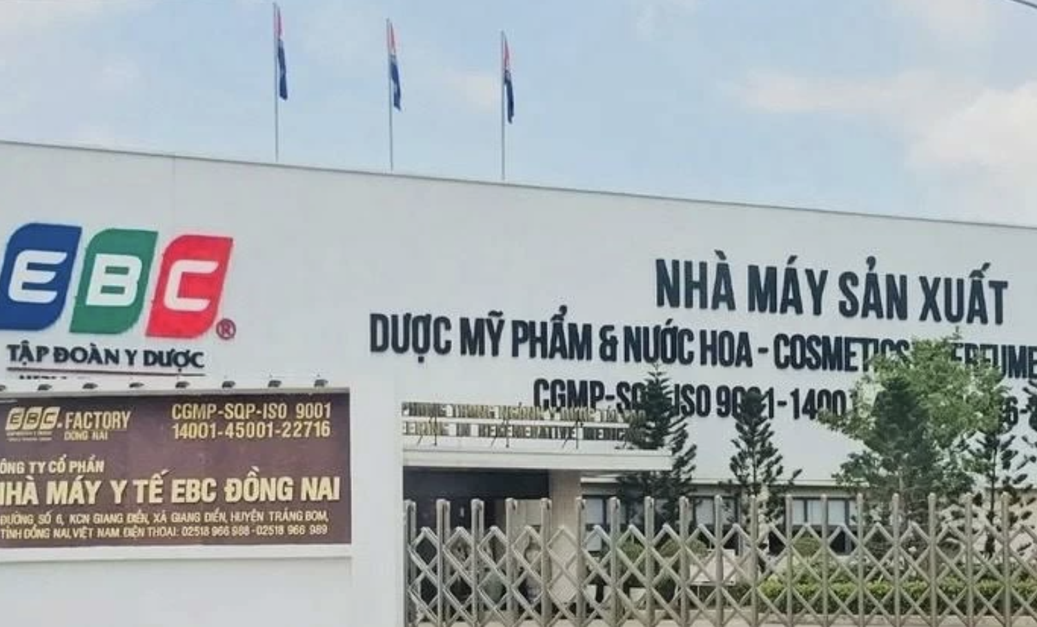Khởi tố vụ án sản xuất, buôn bán hàng giả tại Công ty Cổ phần Nhà máy y tế EBC Đồng Nai- Ảnh 1. Khởi tố vụ án sản xuất, buôn bán hàng giả tại Công ty Cổ phần Nhà máy y tế EBC Đồng Nai- Ảnh 1.