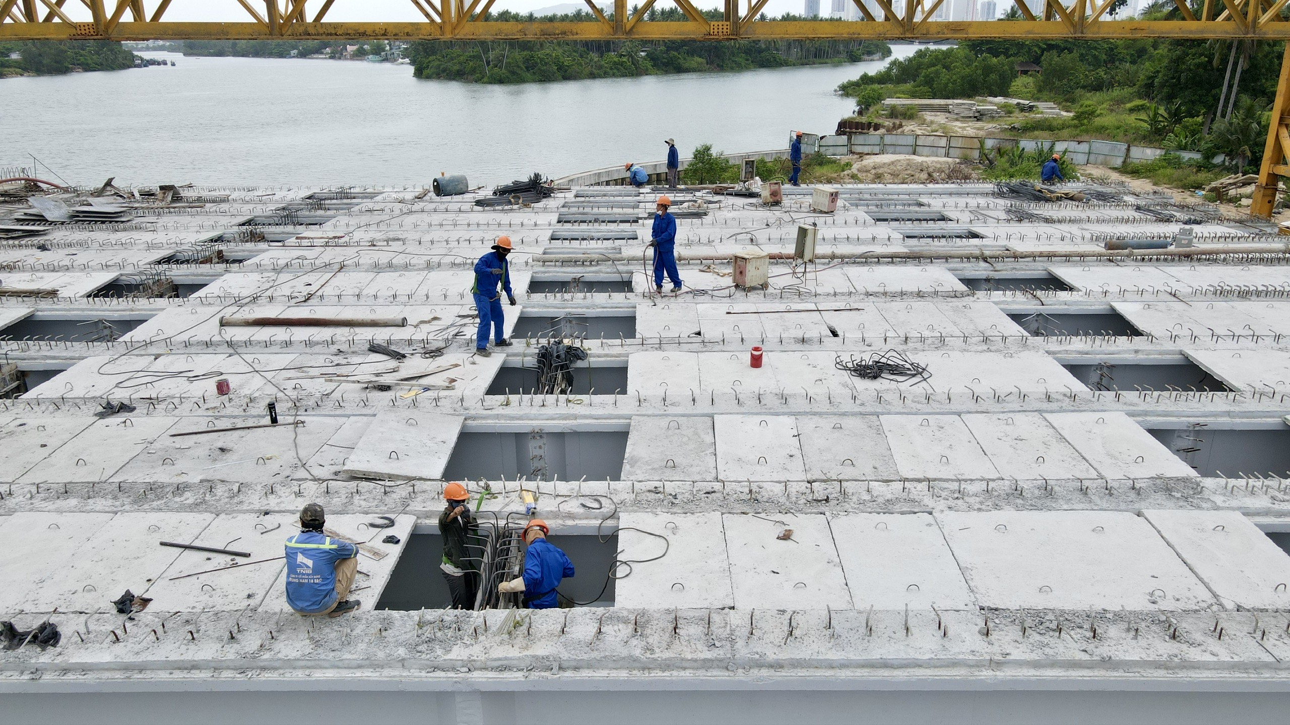 Lên phương án cưỡng chế, không để dự án đập ngăn mặn Nha Trang chậm trễ- Ảnh 4. Lên phương án cưỡng chế, không để dự án đập ngăn mặn Nha Trang chậm trễ- Ảnh 4.