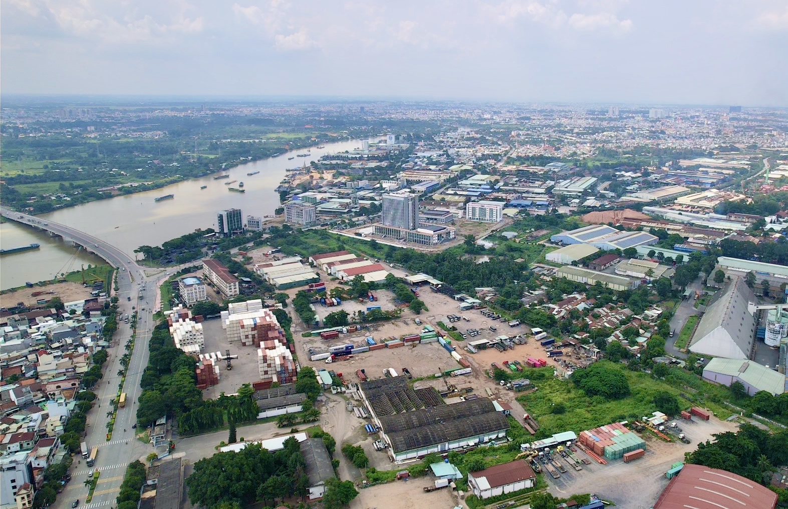 Đồng Nai: Quyết tâm giải phóng 180ha đất KCN Biên Hòa 1 trước 1/8- Ảnh 1. Đồng Nai: Quyết tâm giải phóng 180ha đất KCN Biên Hòa 1 trước 1/8- Ảnh 1.