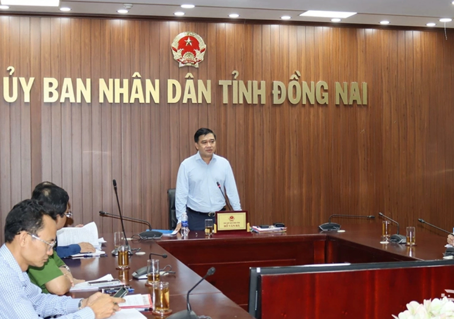 Đồng Nai: Quyết tâm giải phóng 180ha đất KCN Biên Hòa 1 trước 1/8- Ảnh 2. Đồng Nai: Quyết tâm giải phóng 180ha đất KCN Biên Hòa 1 trước 1/8- Ảnh 2.