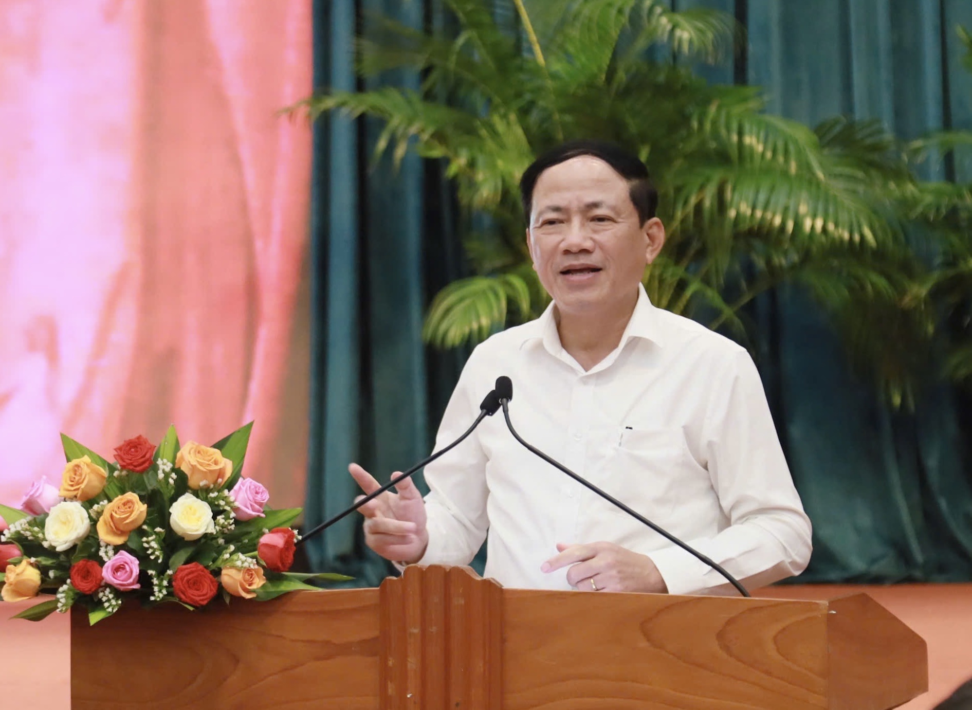 Đấu tranh chống buôn lậu, hàng giả: Xử lý một vụ, cảnh tỉnh cả vùng- Ảnh 1. Đấu tranh chống buôn lậu, hàng giả: Xử lý một vụ, cảnh tỉnh cả vùng- Ảnh 1.