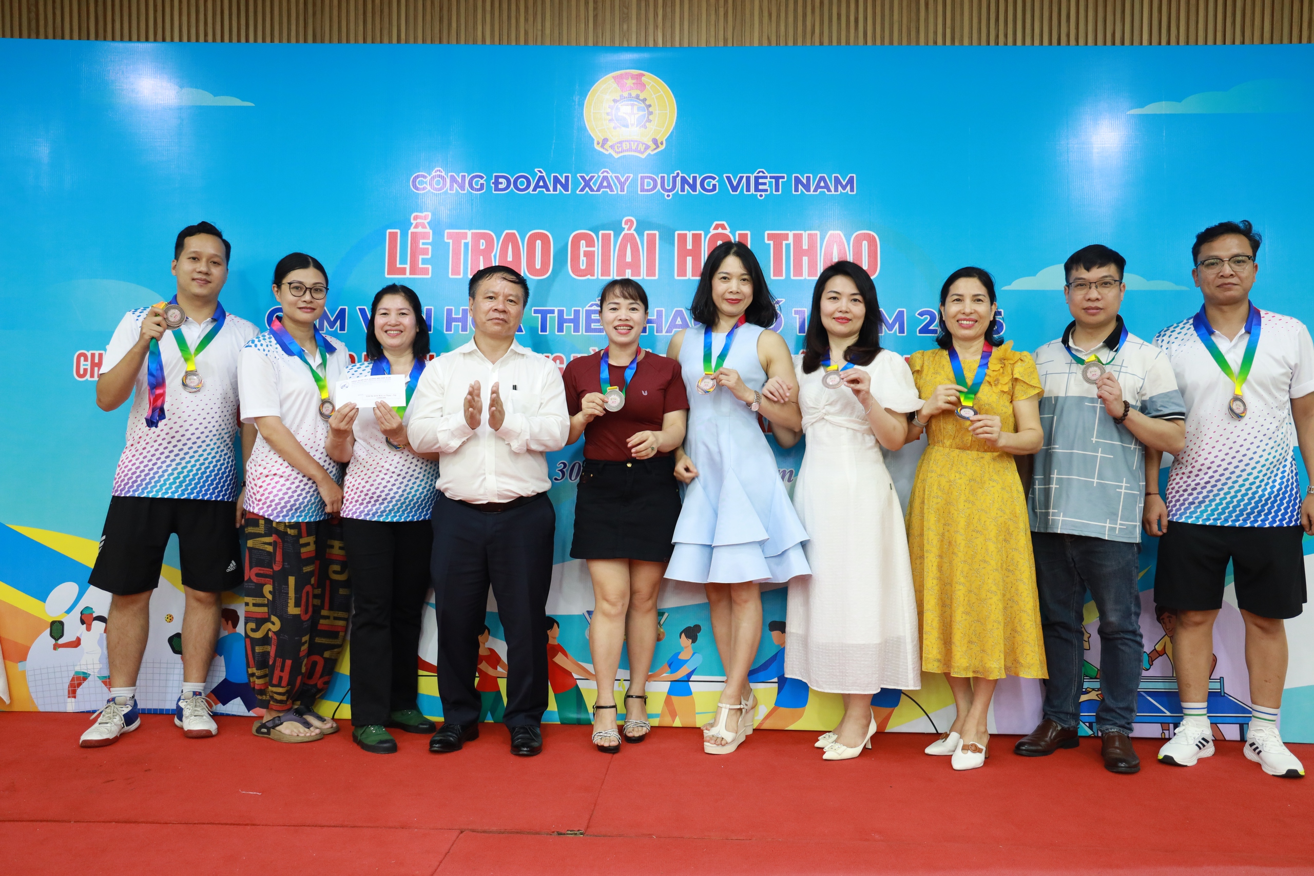 Người lao động ngành Xây dựng sôi nổi trong ngày Hội thao chào mừng 80 năm Quốc khánh 2/9- Ảnh 3. Người lao động ngành Xây dựng sôi nổi trong ngày Hội thao chào mừng 80 năm Quốc khánh 2/9- Ảnh 3.