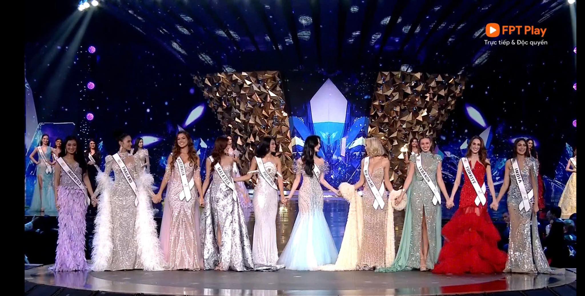 Huỳnh Trần Ý Nhi lọt Top 40 Miss World 2025- Ảnh 1. Huỳnh Trần Ý Nhi lọt Top 40 Miss World 2025- Ảnh 1.