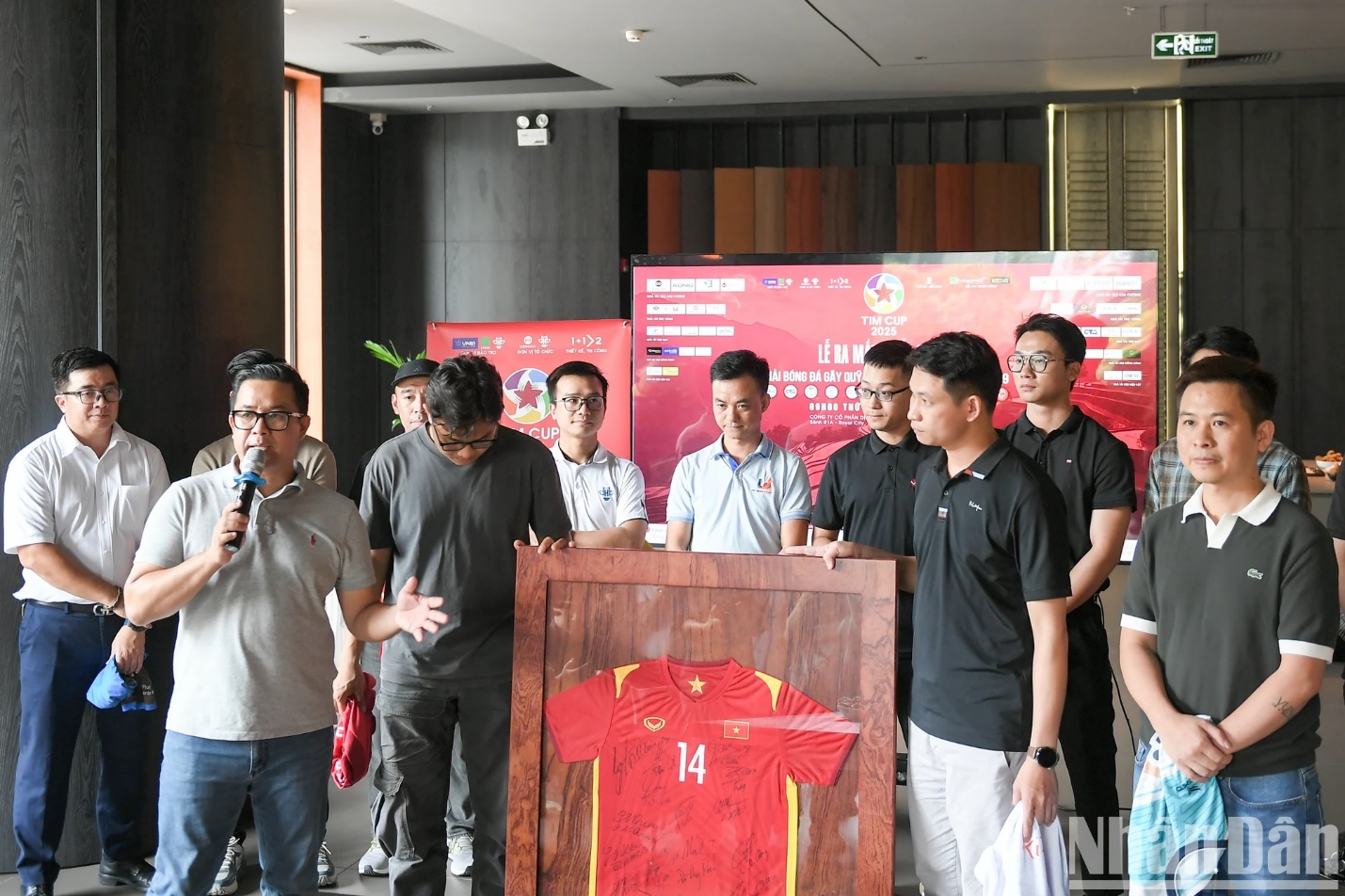 12 đội tham gia giải bóng đá TIM CUP 2025 gây quỹ xây trường vùng cao- Ảnh 7. 12 đội tham gia giải bóng đá TIM CUP 2025 gây quỹ xây trường vùng cao- Ảnh 7.