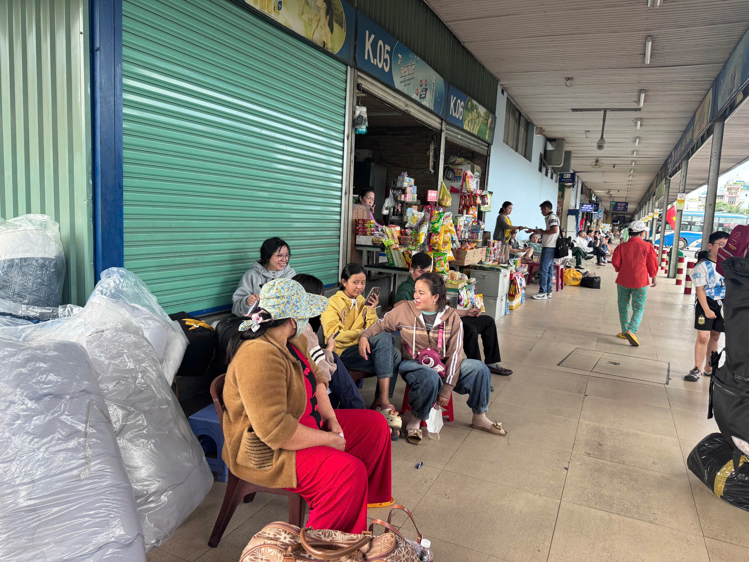 TP.HCM chủ động phương &aacute;n phục vụ đi lại, bảo đảm an to&agrave;n giao th&ocirc;ng dịp Tết Nguy&ecirc;n đ&aacute;n- Ảnh 1.