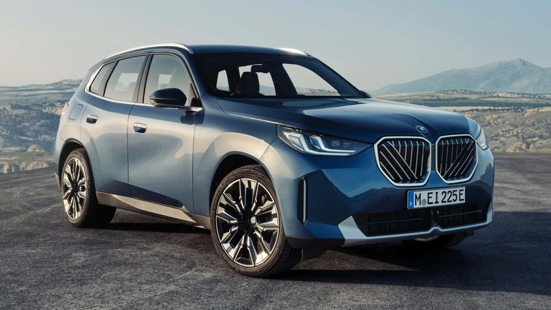 Top 10 xe hạng sang bán chạy nhất tại Mỹ năm 2025- Ảnh 3. Top 10 xe hạng sang bán chạy nhất tại Mỹ năm 2025- Ảnh 3.