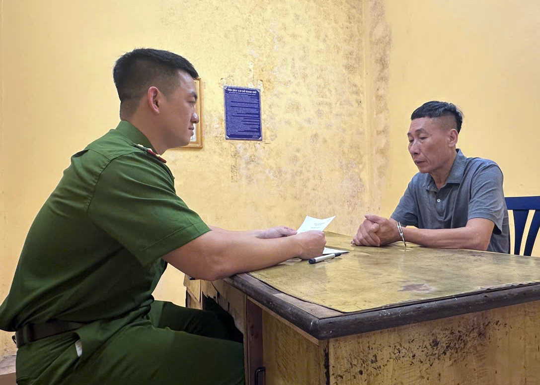 Khởi tố 3 cựu l&atilde;nh đạo x&atilde; ở H&agrave; Nội v&igrave; nhận hối lộ- Ảnh 2.