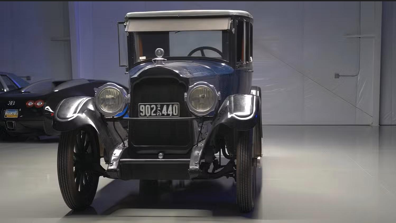 Xe cổ trăm tuổi Packard 1923 vẫn hoạt động tốt- Ảnh 1. Xe cổ trăm tuổi Packard 1923 vẫn hoạt động tốt- Ảnh 1.