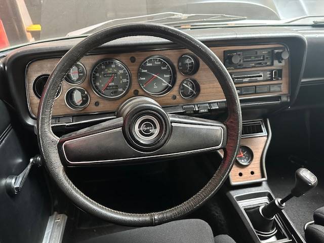 Biến Mercury Capri 1974 thành xe đua cổ điển- Ảnh 5. Biến Mercury Capri 1974 thành xe đua cổ điển- Ảnh 5.