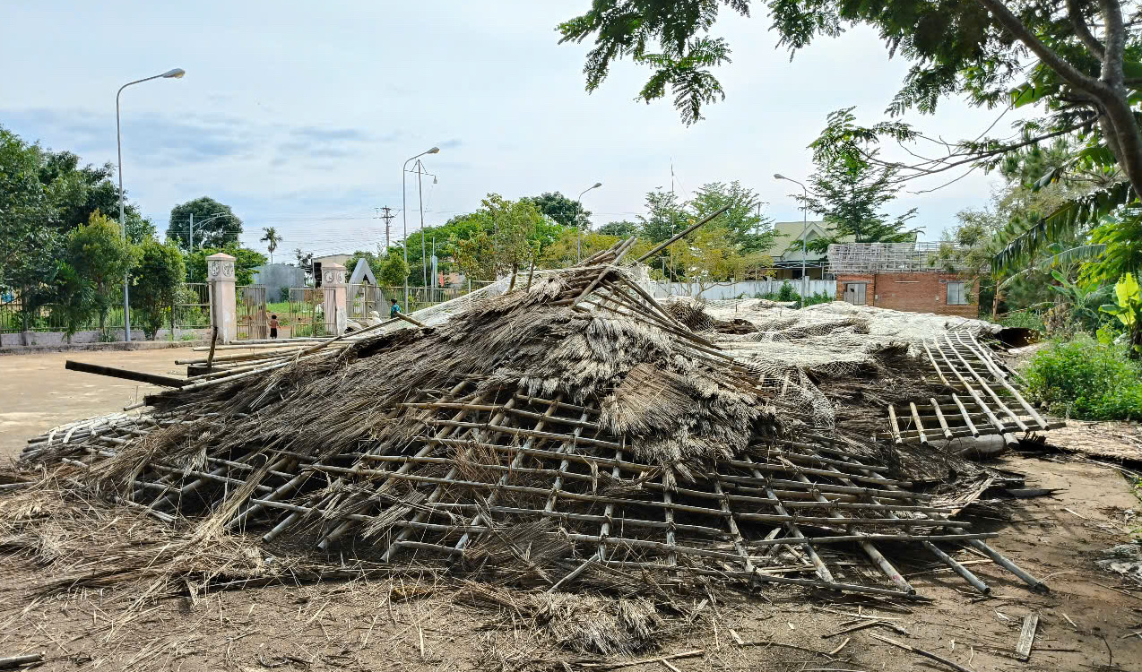 Đắk Nông: Công trình nhà văn hóa hơn 3 tỷ đồng đổ sập- Ảnh 1. Đắk Nông: Công trình nhà văn hóa hơn 3 tỷ đồng đổ sập- Ảnh 1.