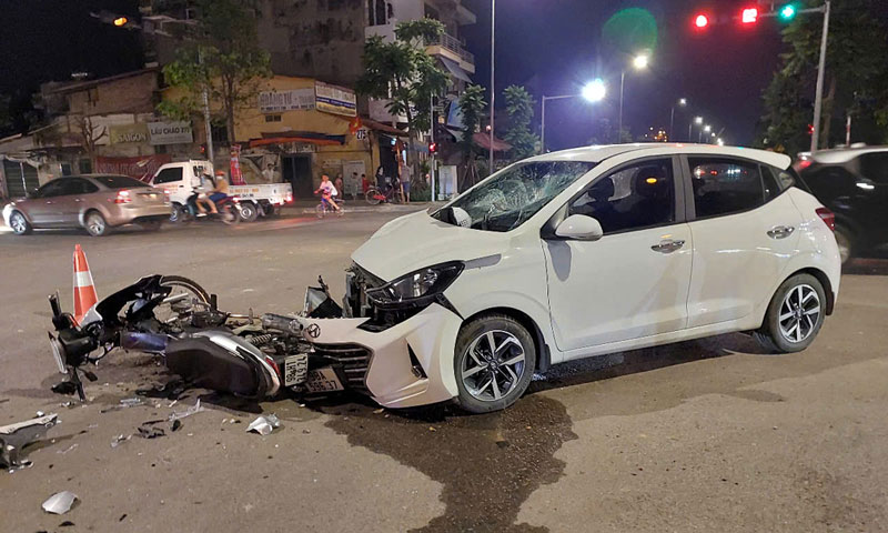 Hiện trường vụ tai nạn - Ảnh: Quốc Phương. Hiện trường vụ tai nạn - Ảnh: Quốc Phương.