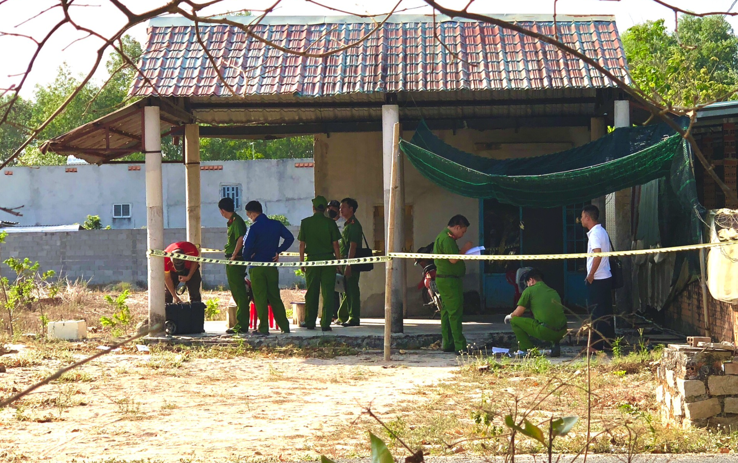 Bắt nghi phạm sát hại 2 người ở Thái Nguyên- Ảnh 1. Bắt nghi phạm sát hại 2 người ở Thái Nguyên- Ảnh 1.