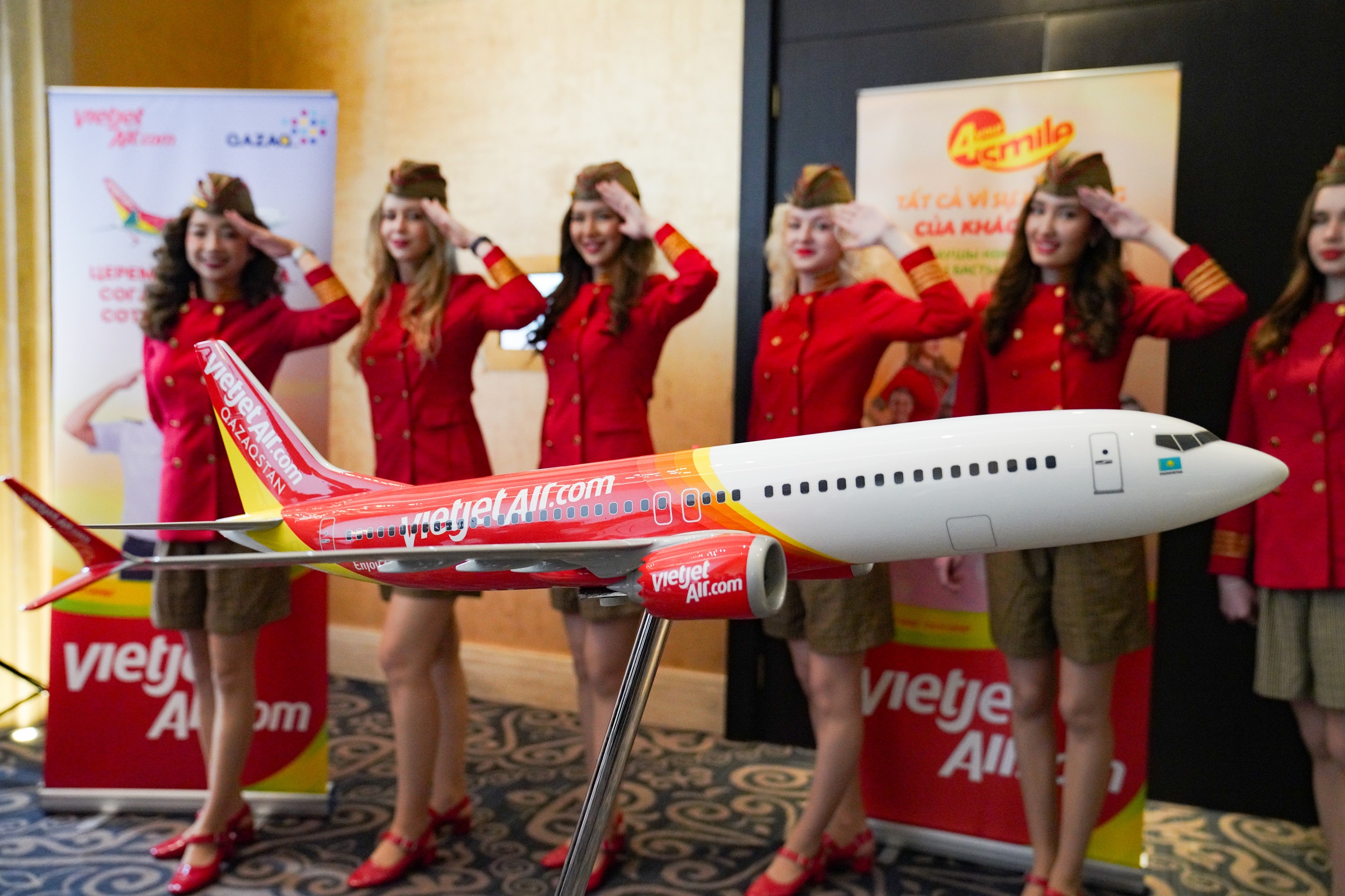 Ra mắt hãng hàng không Vietjet Qazaqstan- Ảnh 2. Ra mắt hãng hàng không Vietjet Qazaqstan- Ảnh 2.