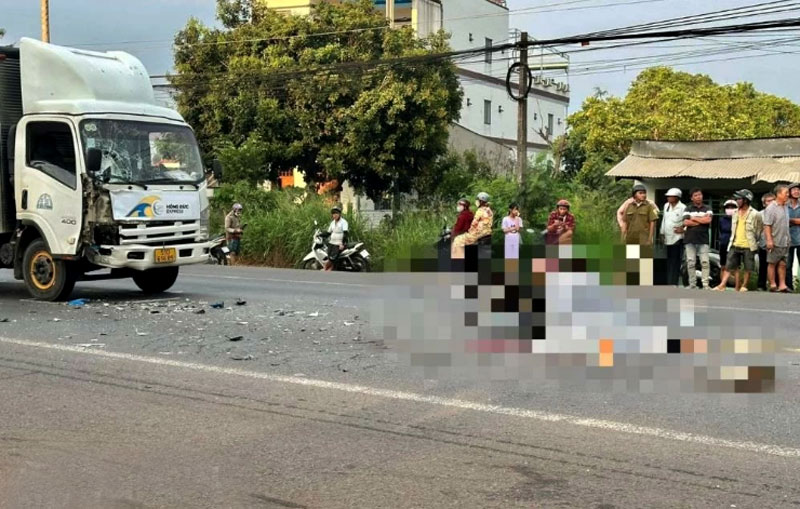 Hiện trường vụ tai nạn - Ảnh: Báo Đồng Nai. Hiện trường vụ tai nạn - Ảnh: Báo Đồng Nai.