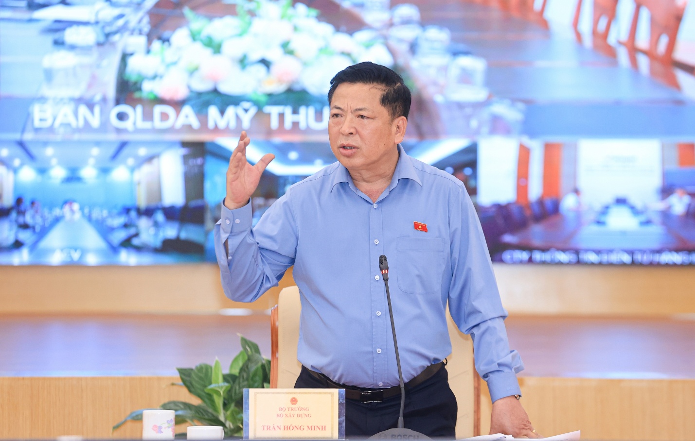 Minister Tran Hong Minh: Strive to open the expressway from Cao Bang to Ca Mau- Ảnh 1. Minister Tran Hong Minh: Strive to open the expressway from Cao Bang to Ca Mau- Ảnh 1.