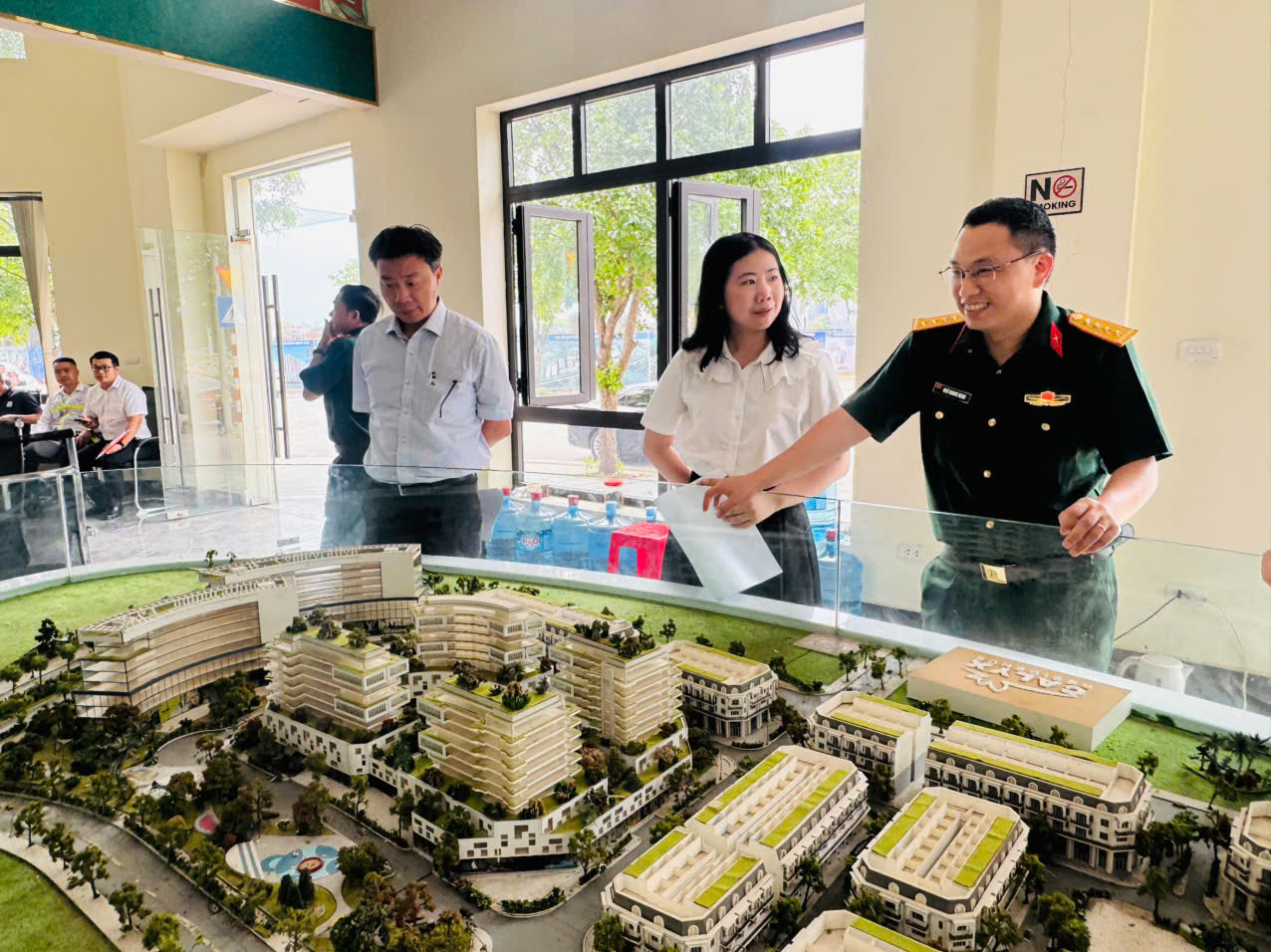 VNREA: Tăng cường kết nối, thúc đẩy phục hồi thị trường bất động sản- Ảnh 2. VNREA: Tăng cường kết nối, thúc đẩy phục hồi thị trường bất động sản- Ảnh 2.
