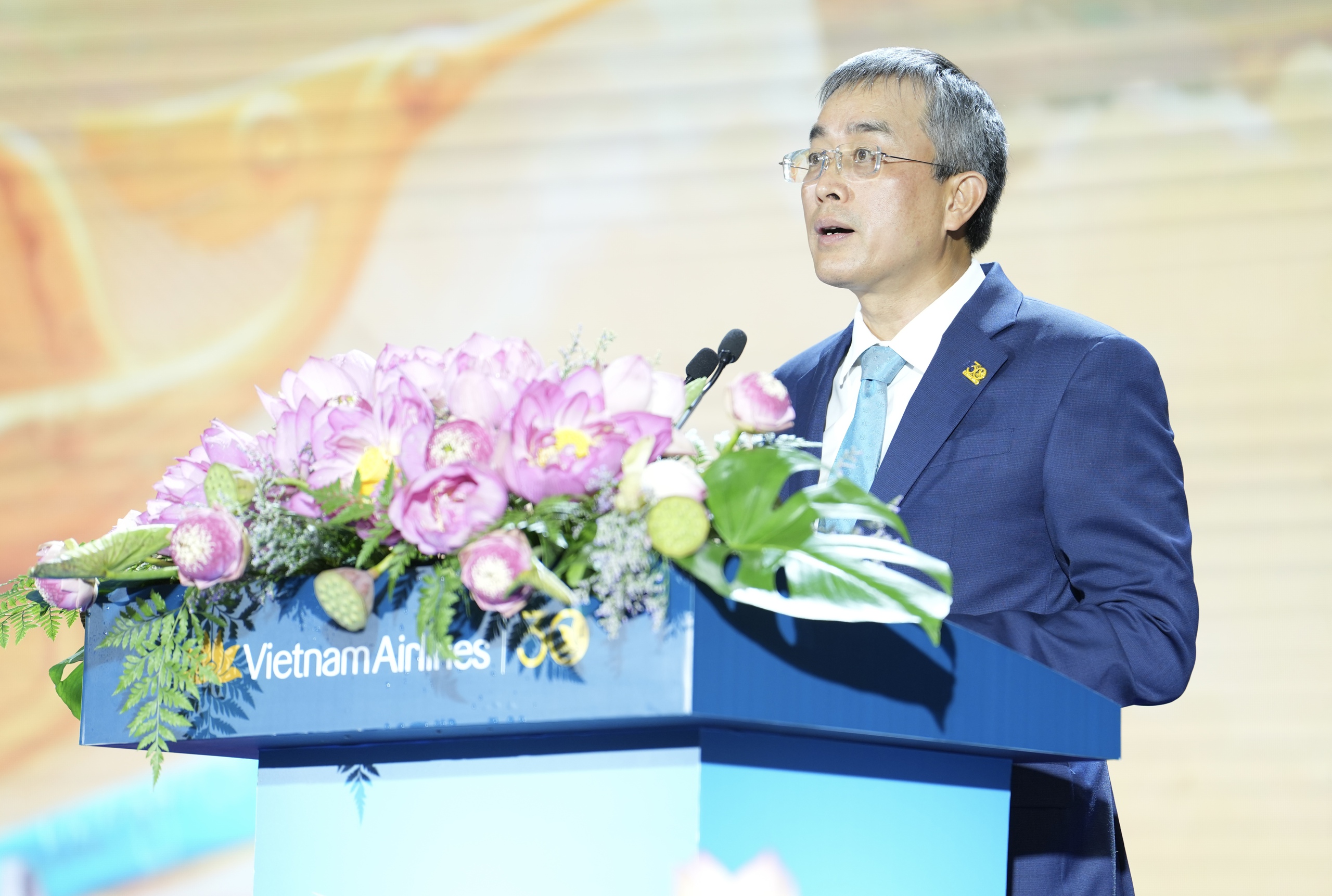 Thủ tướng Phạm Minh Chính: Vietnam Airlines là cánh chim đầu đàn của ngành hàng không Việt- Ảnh 3. Thủ tướng Phạm Minh Chính: Vietnam Airlines là cánh chim đầu đàn của ngành hàng không Việt- Ảnh 3.