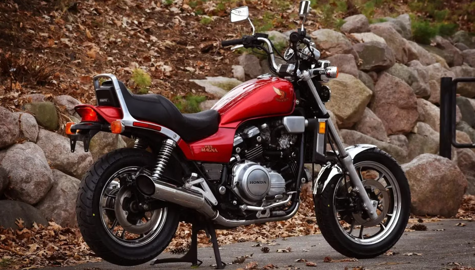 Top 10 mẫu xe Cruiser giá rẻ đã qua sử dụng tốt nhất- Ảnh 4. Top 10 mẫu xe Cruiser giá rẻ đã qua sử dụng tốt nhất- Ảnh 4.