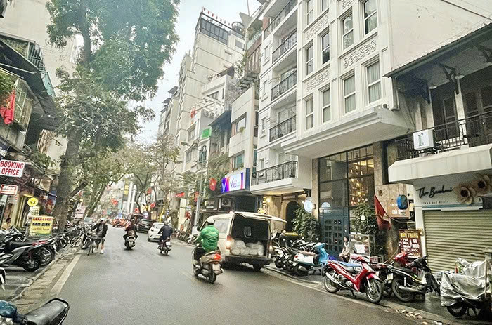Hà Nội thí điểm tổ chức lại giao thông phố Hàng Khoai, Cao Thắng- Ảnh 1. Hà Nội thí điểm tổ chức lại giao thông phố Hàng Khoai, Cao Thắng- Ảnh 1.