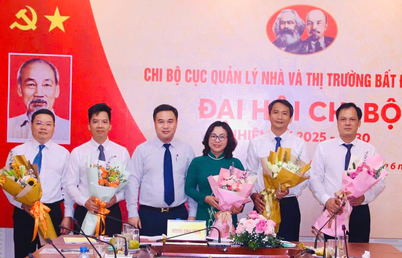 Cục Quản lý Nhà và thị trường BĐS: Nâng cao chất lượng xây dựng văn bản pháp luật- Ảnh 4. Cục Quản lý Nhà và thị trường BĐS: Nâng cao chất lượng xây dựng văn bản pháp luật- Ảnh 4.