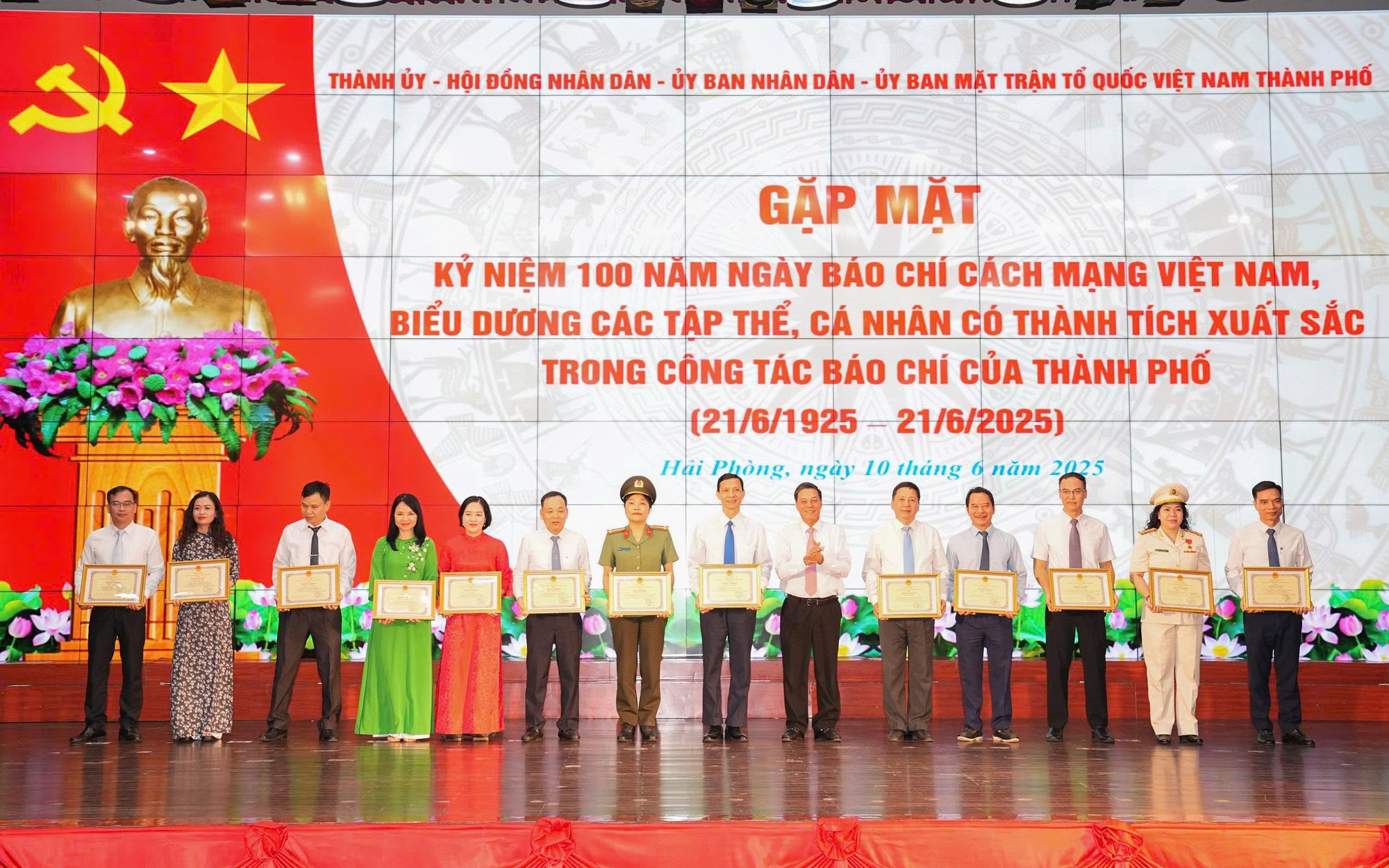 Hải Phòng gặp mặt nhà báo nhân 100 năm Ngày Báo chí Cách mạng Việt Nam