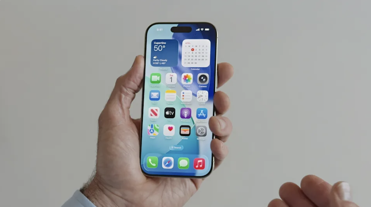 iOS 26 và màn lột xác ngoạn mục- Ảnh 1. iOS 26 và màn lột xác ngoạn mục- Ảnh 1.