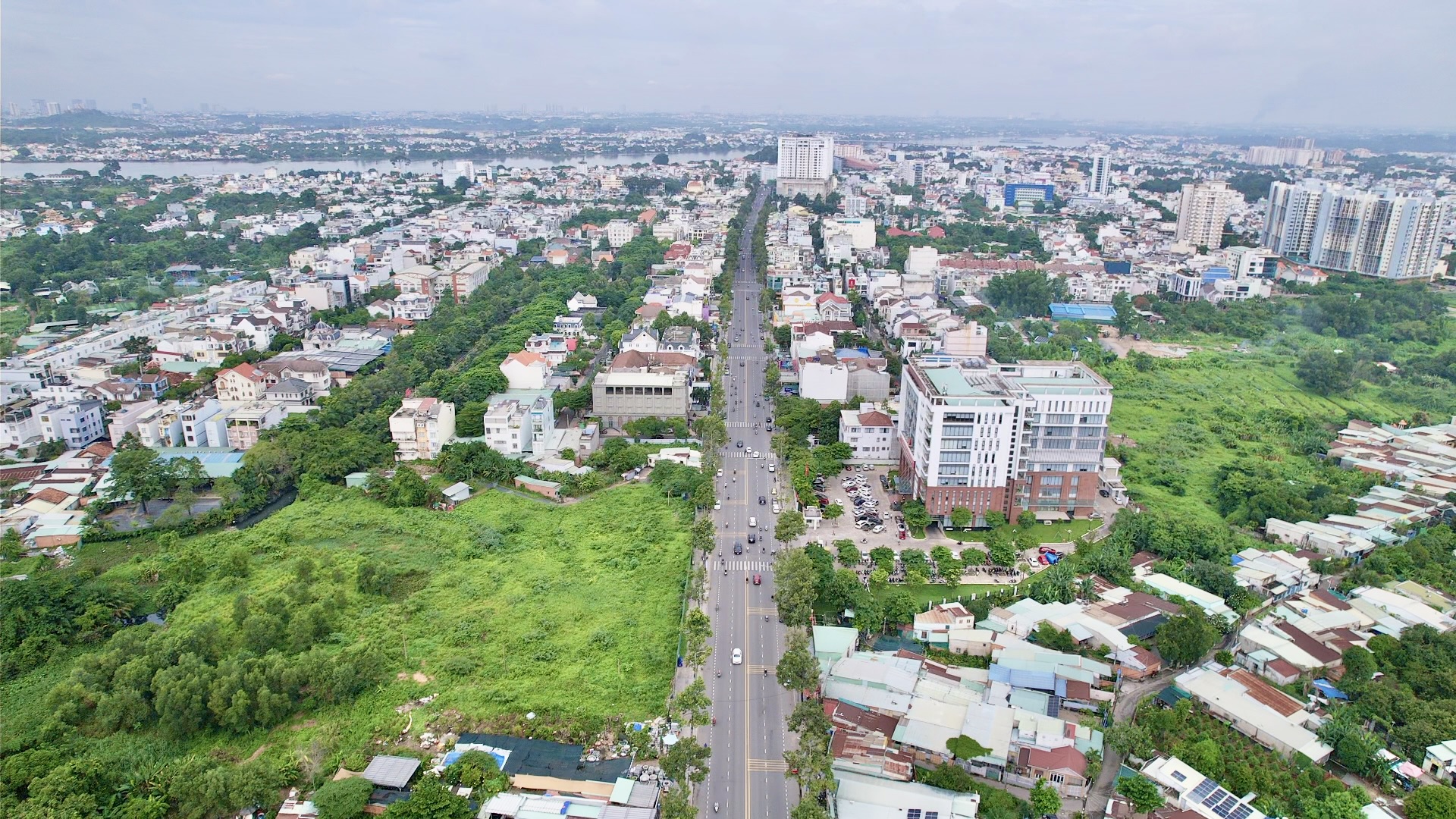 Hoàn thiện hồ sơ điều chỉnh quy hoạch 3 đô thị lớn của Đồng Nai trình Thủ tướng trước 1/7- Ảnh 1. Hoàn thiện hồ sơ điều chỉnh quy hoạch 3 đô thị lớn của Đồng Nai trình Thủ tướng trước 1/7- Ảnh 1.