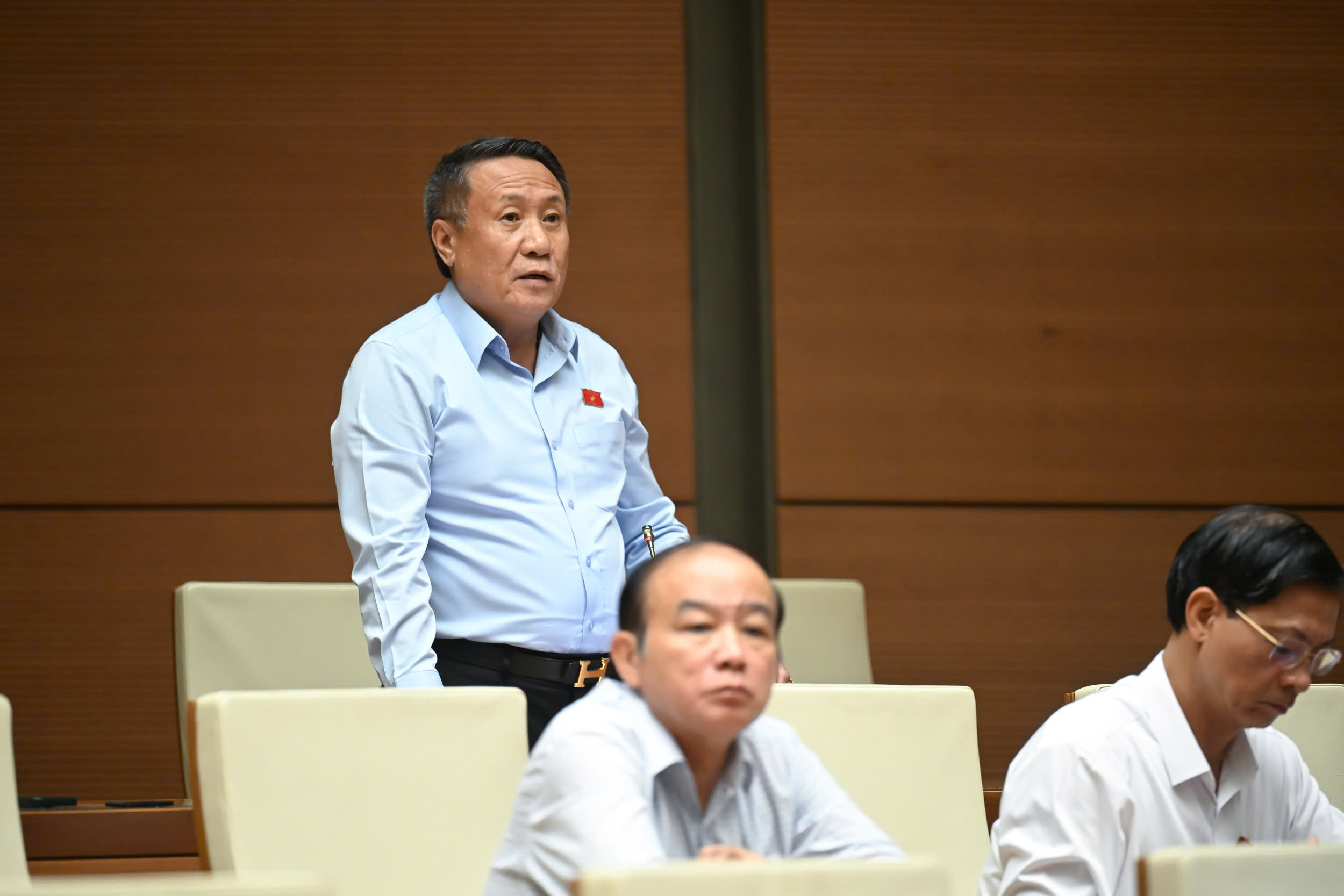 Miễn thuế sử dụng đất nông nghiệp cần kèm điều kiện, tránh "ôm đất chờ thời"- Ảnh 1. Miễn thuế sử dụng đất nông nghiệp cần kèm điều kiện, tránh "ôm đất chờ thời"- Ảnh 1.