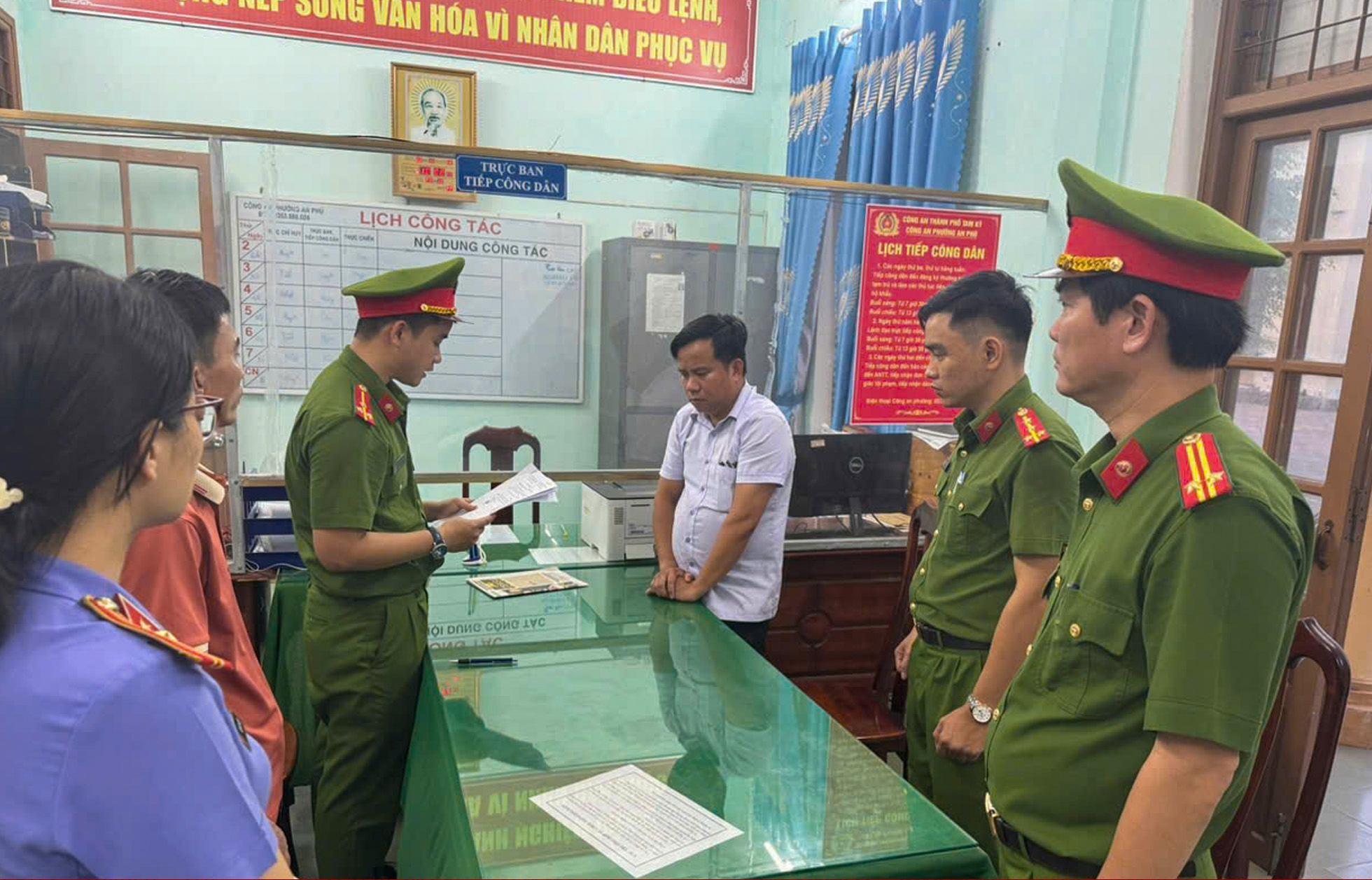 Nguyên trưởng phòng trung tâm quỹ đất lập hồ sơ khống gây thất thoát hàng trăm triệu đồng- Ảnh 1. Nguyên trưởng phòng trung tâm quỹ đất lập hồ sơ khống gây thất thoát hàng trăm triệu đồng- Ảnh 1.