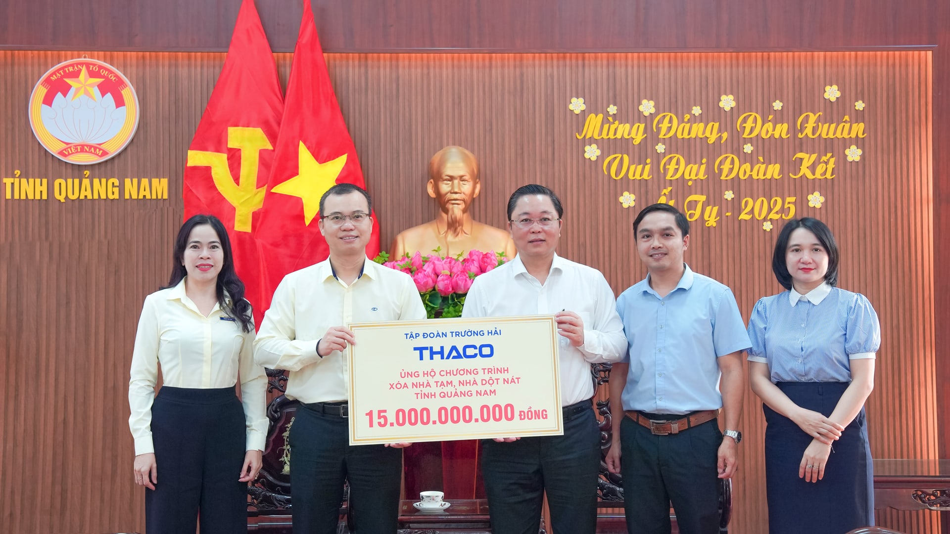 "Mệnh lệnh trái tim" xóa nhà tạm, nhà dột nát: Khi ngành Xây dựng chung tay- Ảnh 3. "Mệnh lệnh trái tim" xóa nhà tạm, nhà dột nát: Khi ngành Xây dựng chung tay- Ảnh 3.