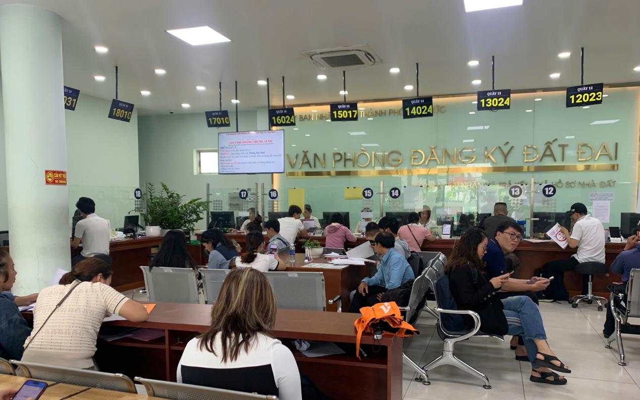 TP.HCM quy định thời gian chuyển hồ sơ xác định nghĩa vụ tài chính về đất đai- Ảnh 1. z6007994083308_c28fa5d7a161182b26e7988784ef4f45