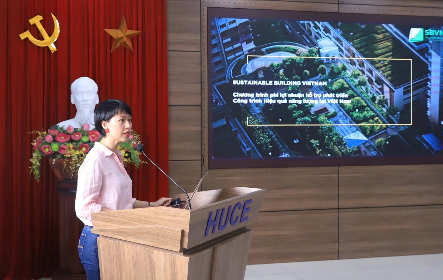 Sustainable Hackathon 2025: Gắn đào tạo thực tiễn với tư duy thiết kế kỹ thuật, kinh tế- Ảnh 2. Sustainable Hackathon 2025: Gắn đào tạo thực tiễn với tư duy thiết kế kỹ thuật, kinh tế- Ảnh 2.