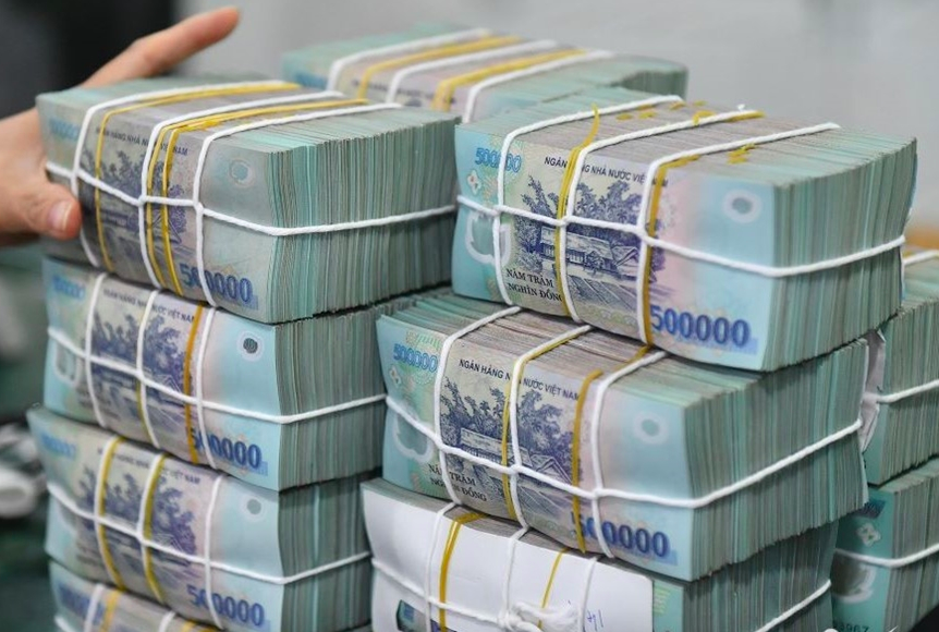Hệ thống ngân hàng bơm kỷ lục 1 triệu tỷ đồng ra nền kinh tế- Ảnh 1. Hệ thống ngân hàng bơm kỷ lục 1 triệu tỷ đồng ra nền kinh tế- Ảnh 1.