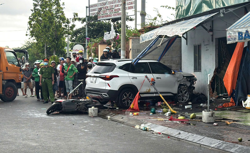 Hiện trường vụ tai nạn. Hiện trường vụ tai nạn.